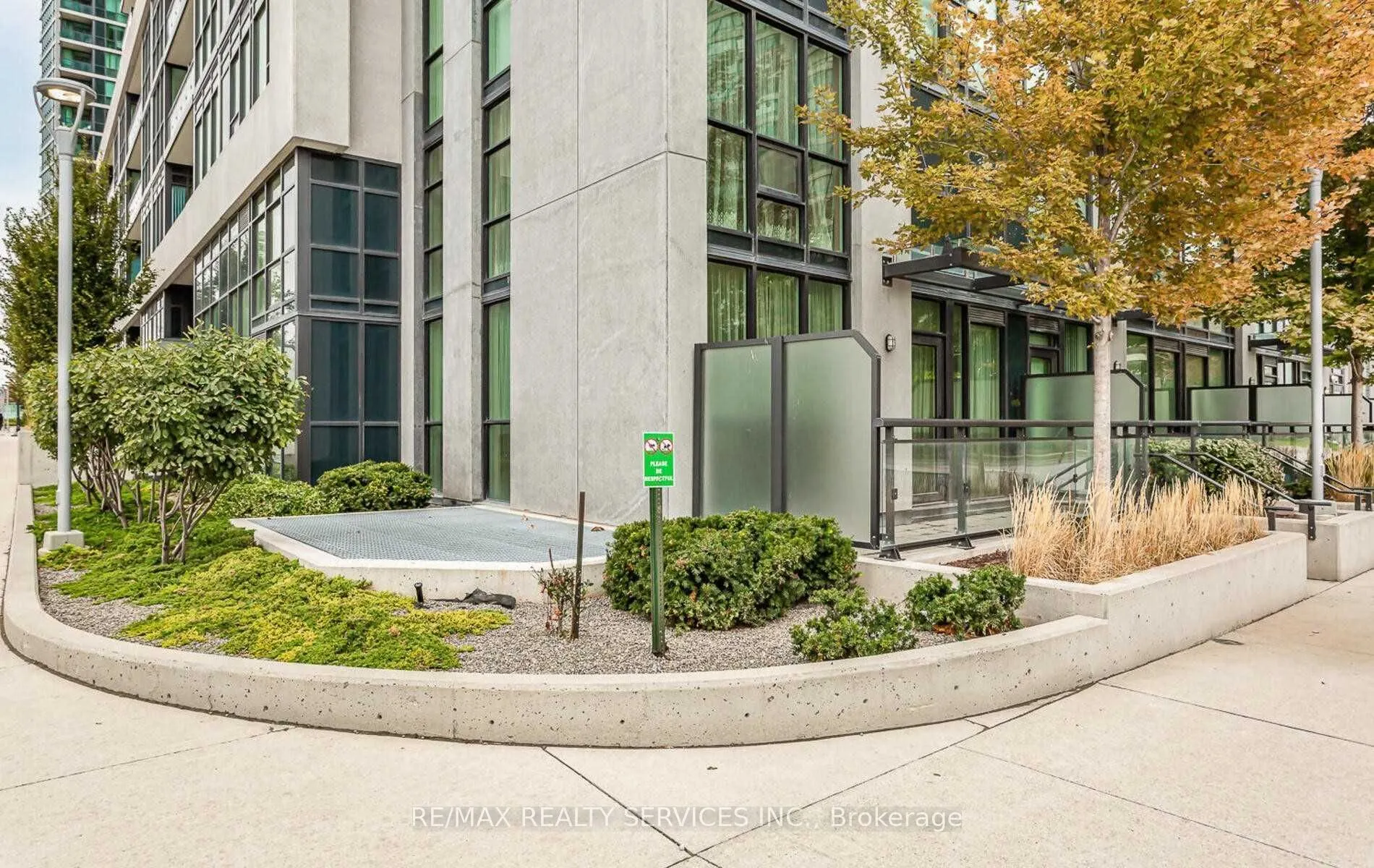 3975 Grand Park Drive, #104