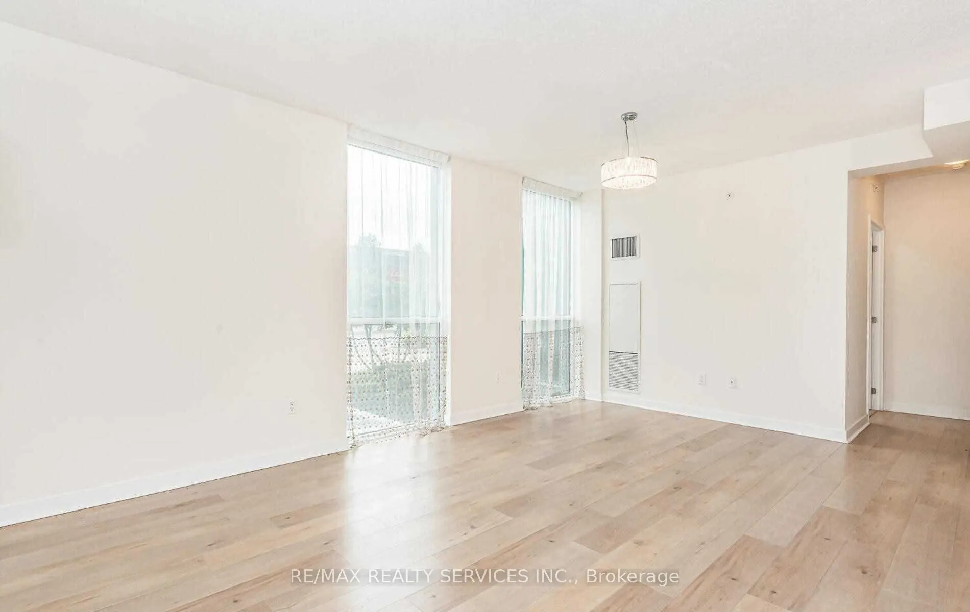 3975 Grand Park Drive, #104