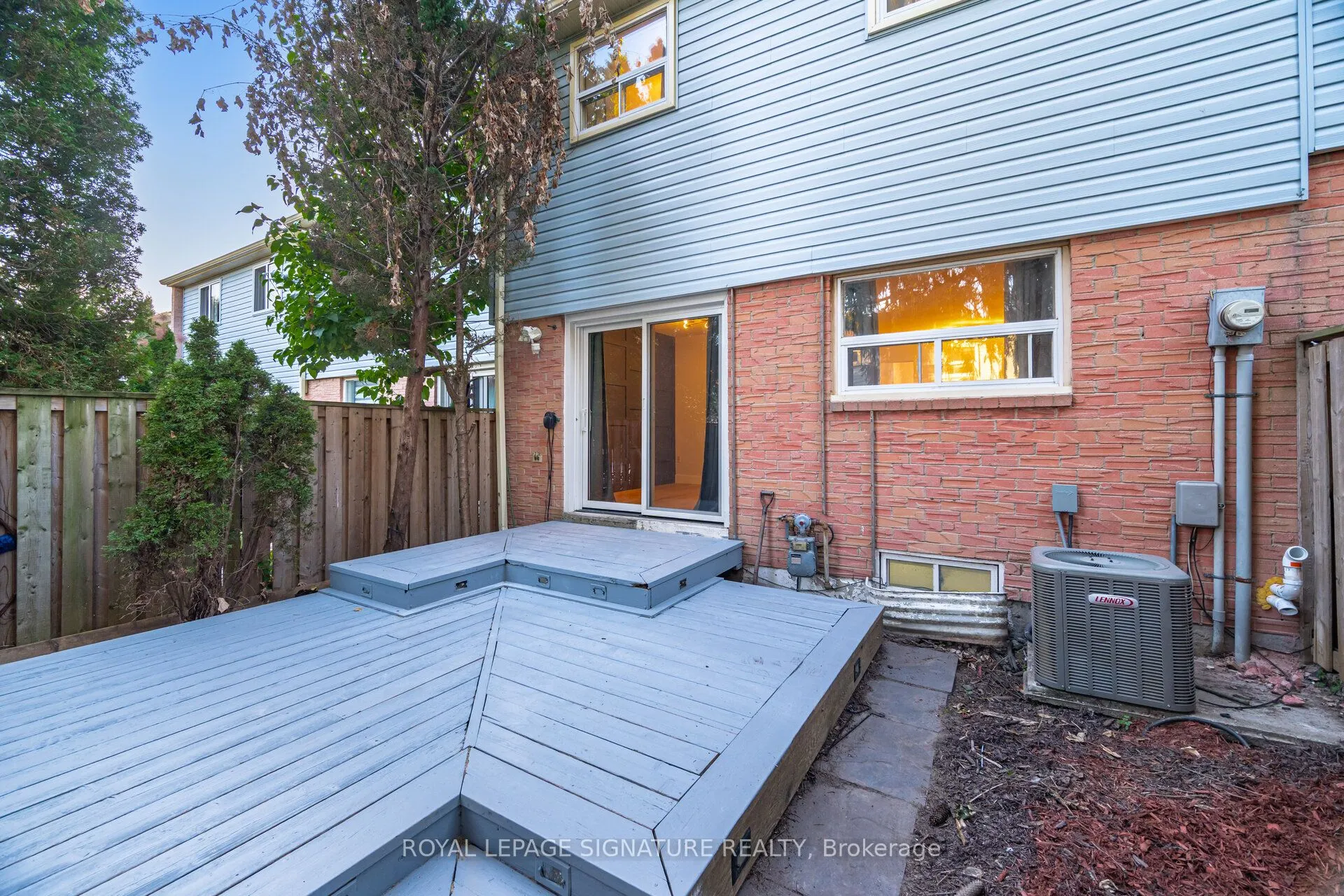 1055 Shawnmarr Road, #85