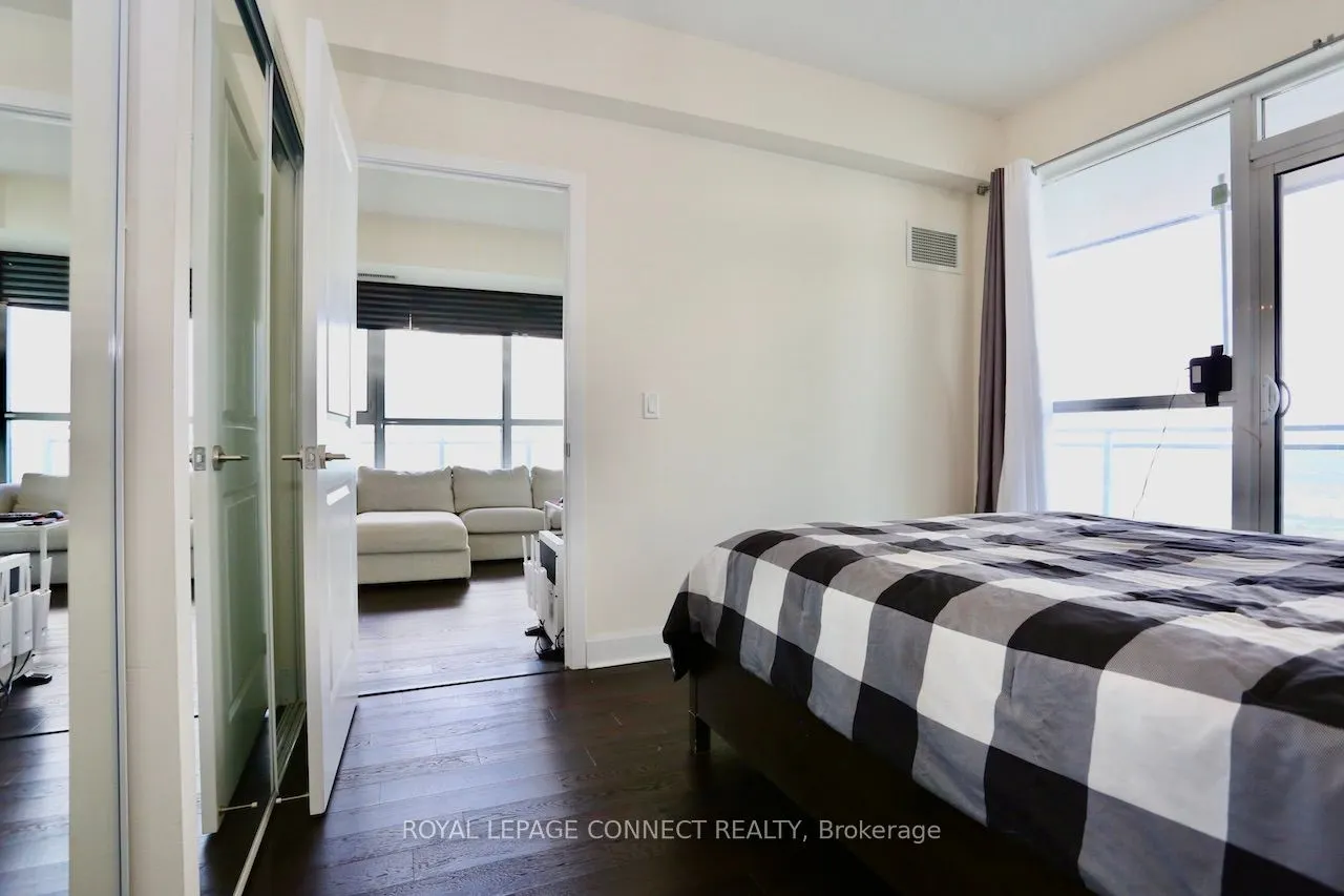 33 Shore Breeze Drive, #2504