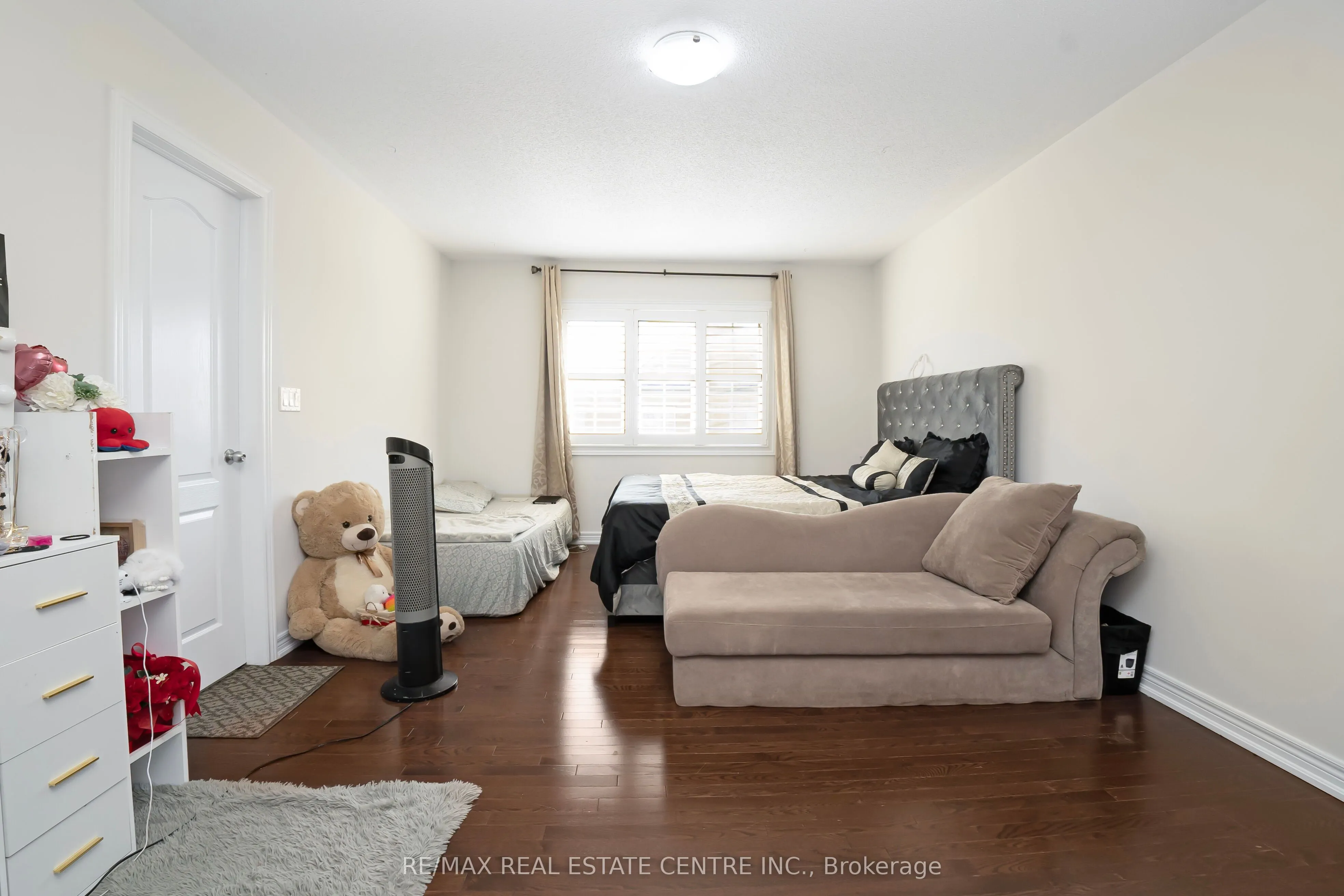 51 Ebury Drive