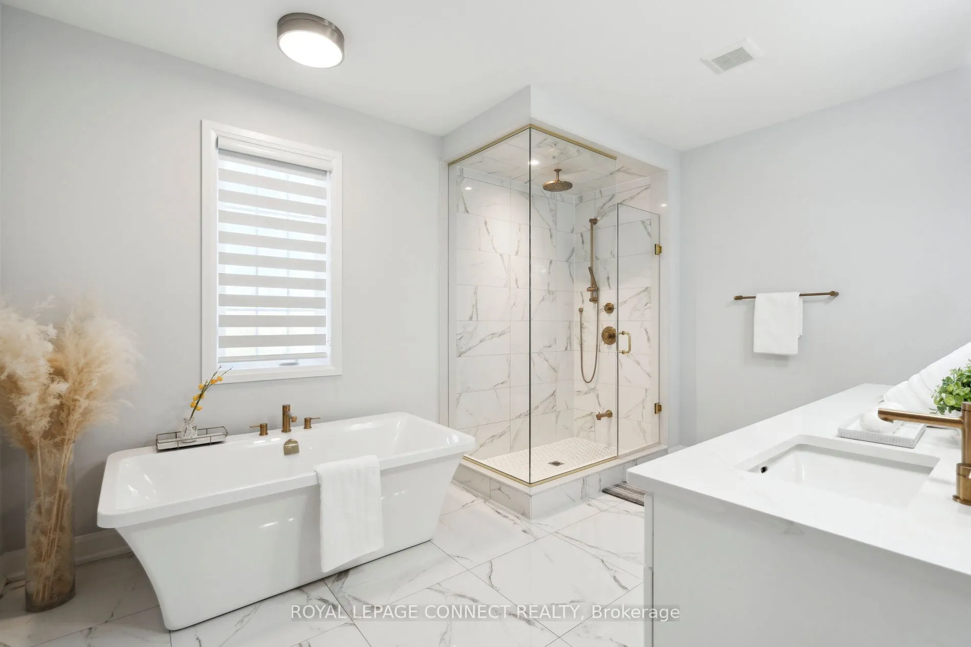 1428 Ford Strathy Crescent