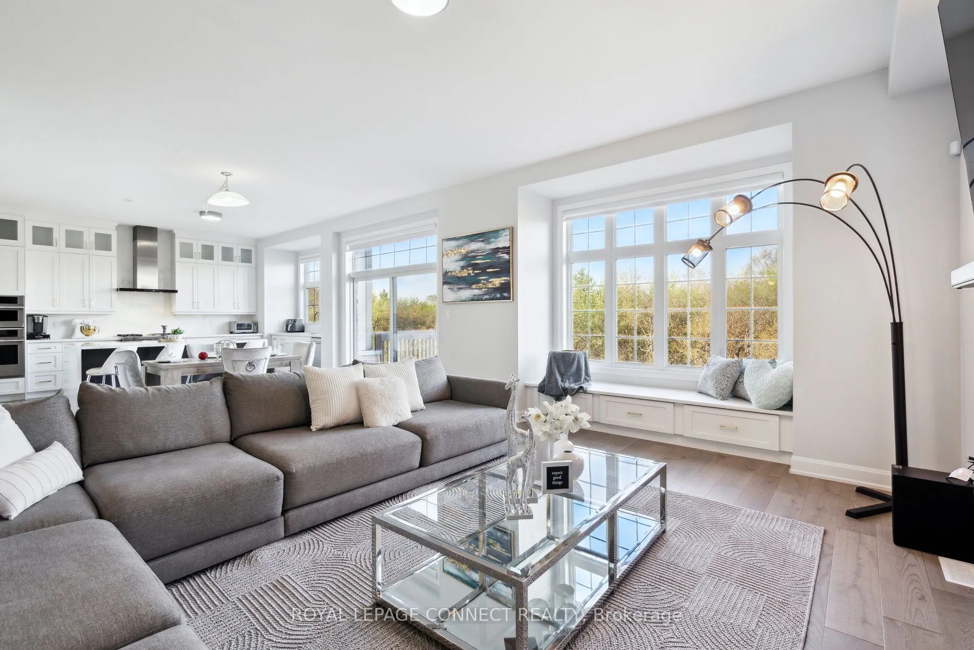 1428 Ford Strathy Crescent