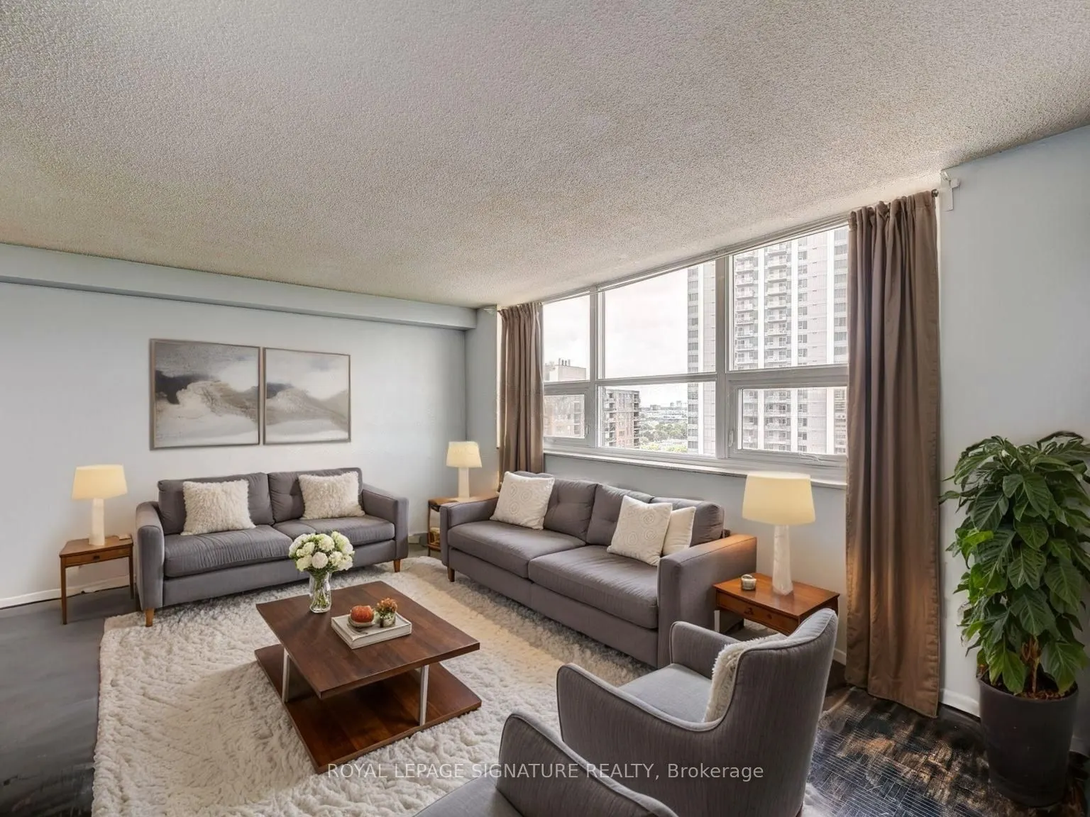 4 Lisa Street, #1411