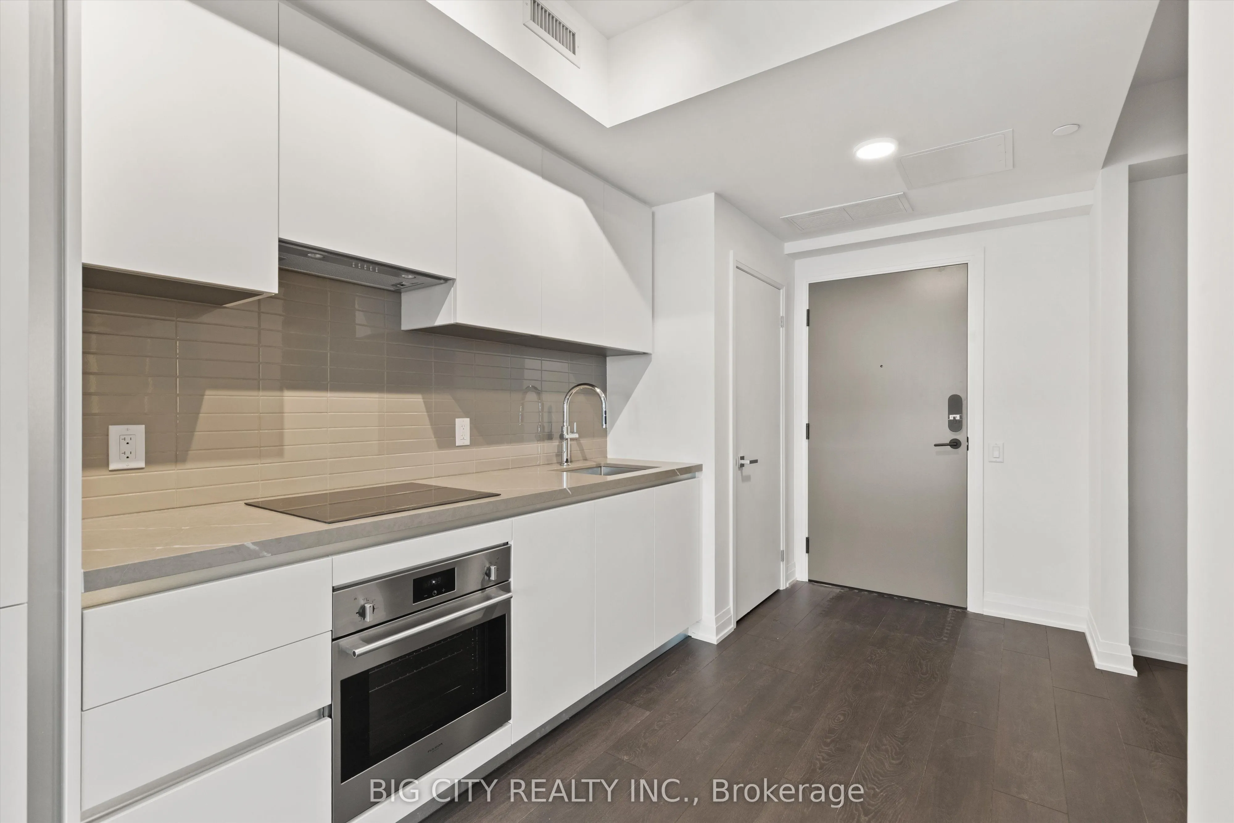 4015 The Exchange, #1708