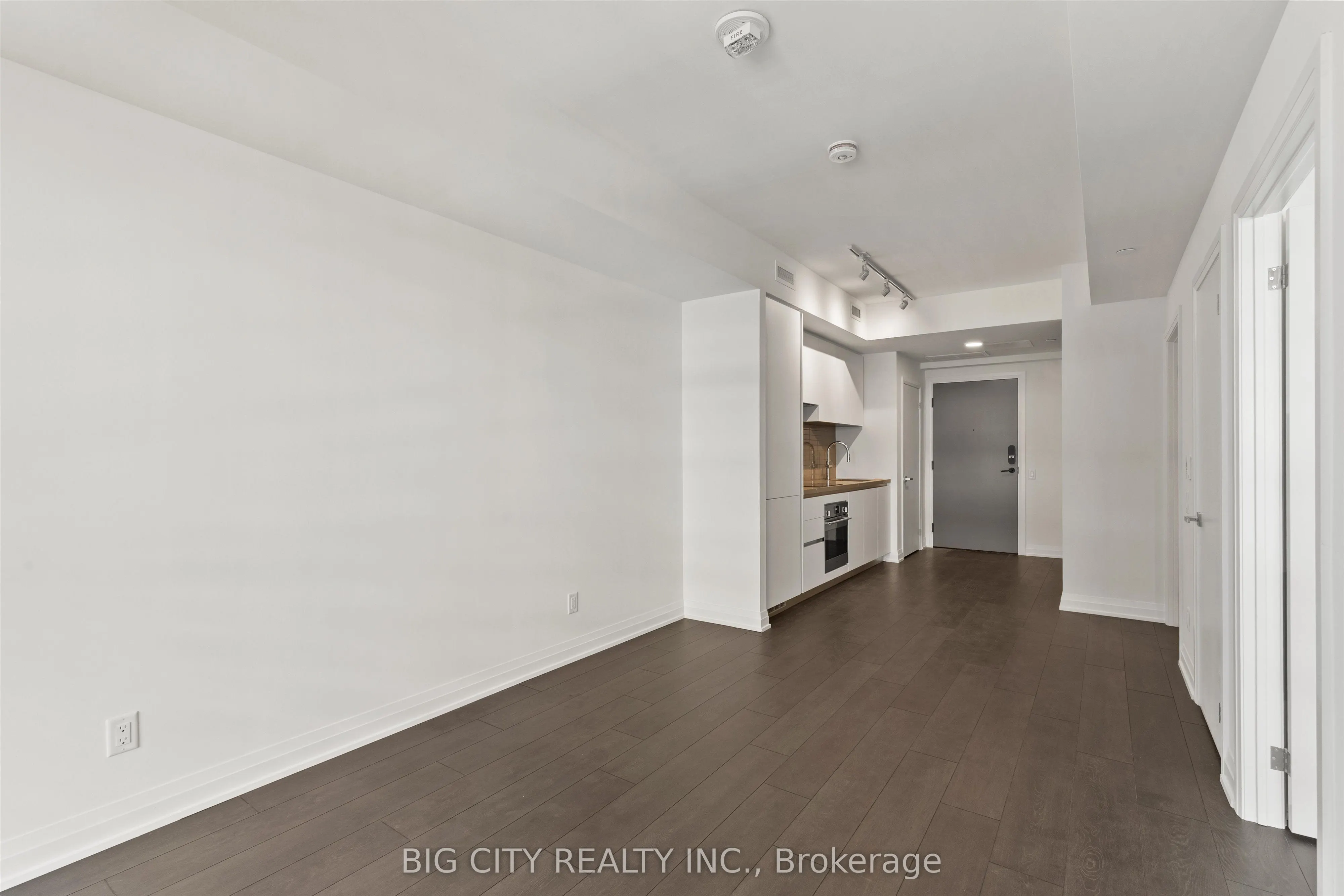 4015 The Exchange, #1708