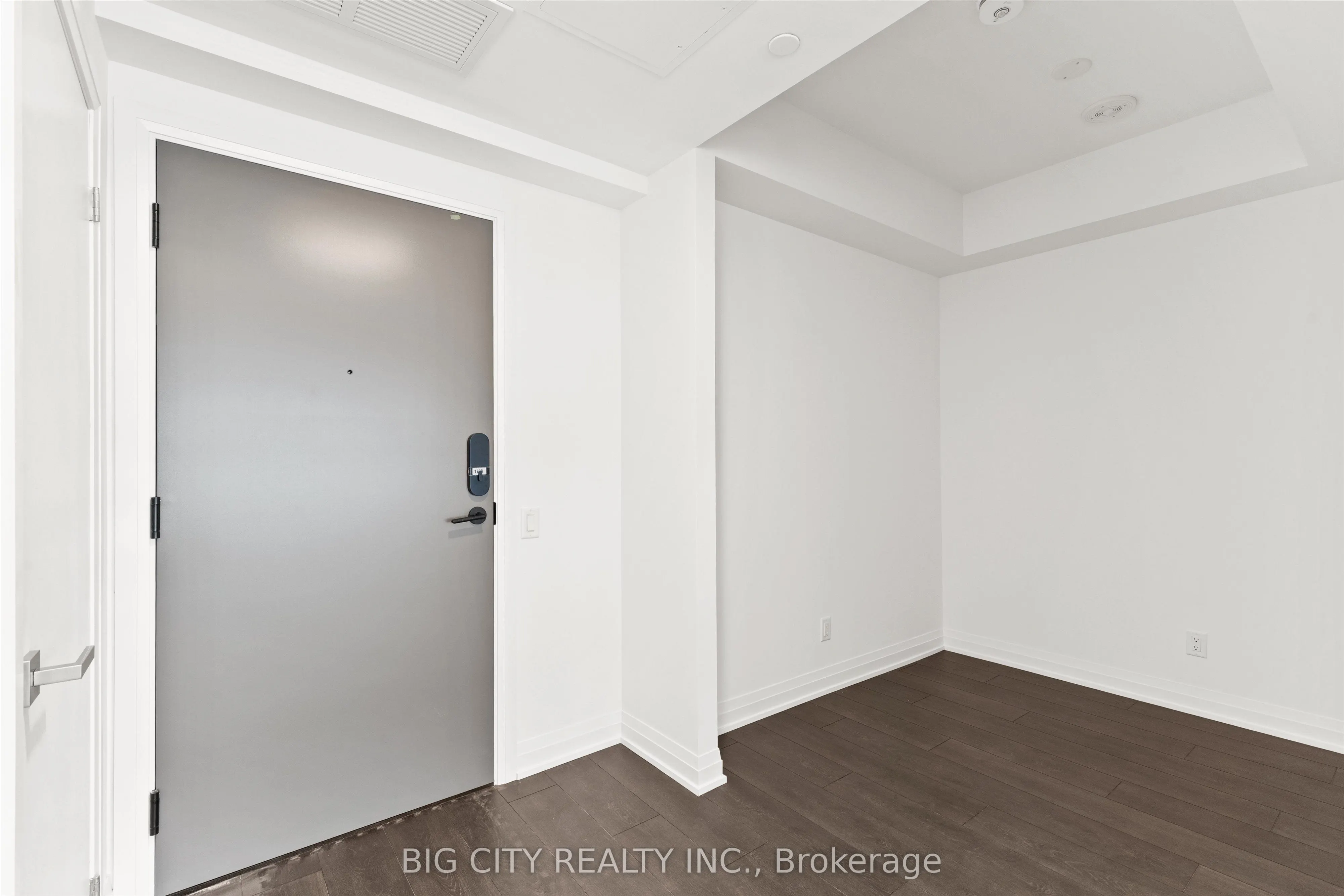 4015 The Exchange, #1708
