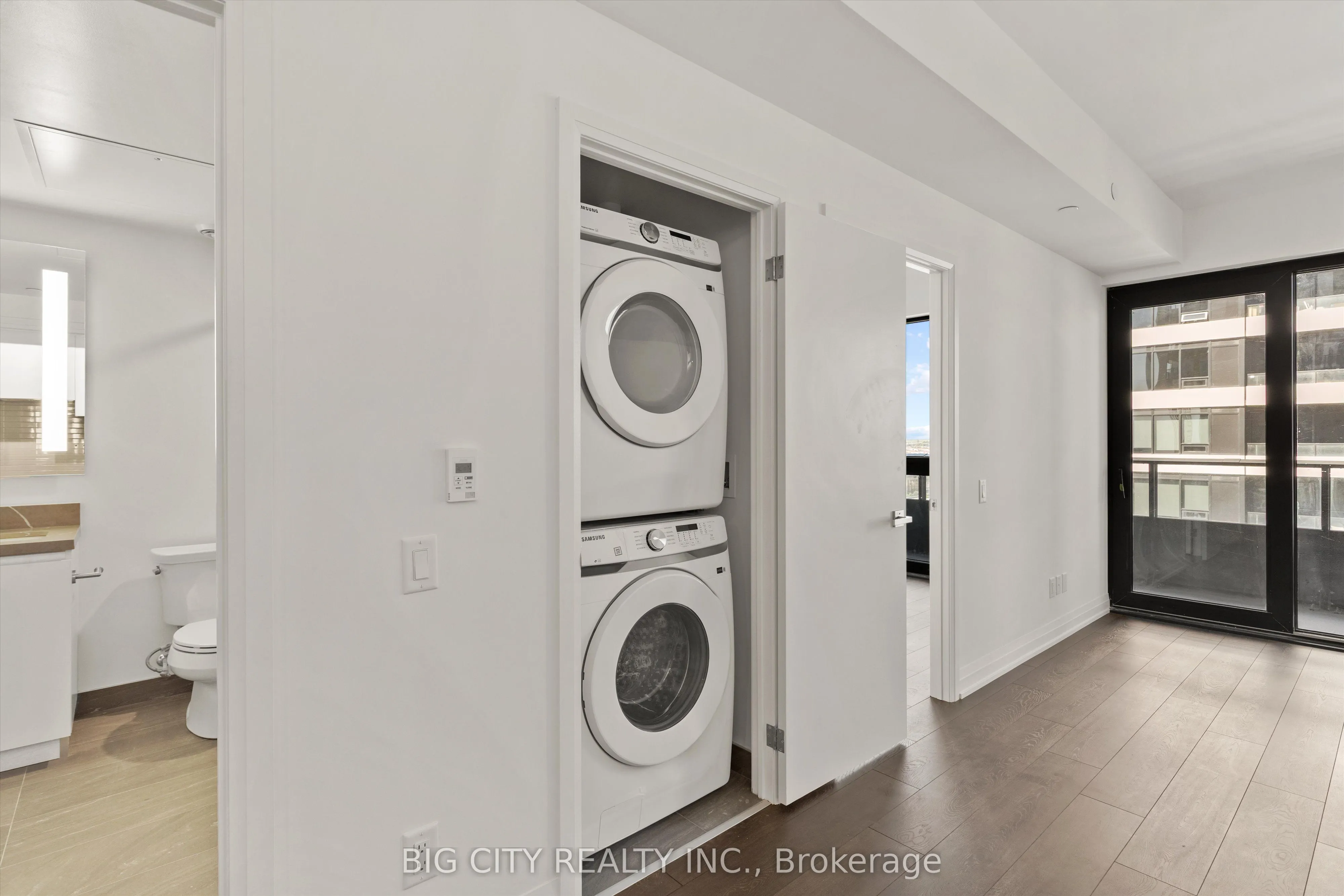 4015 The Exchange, #1708