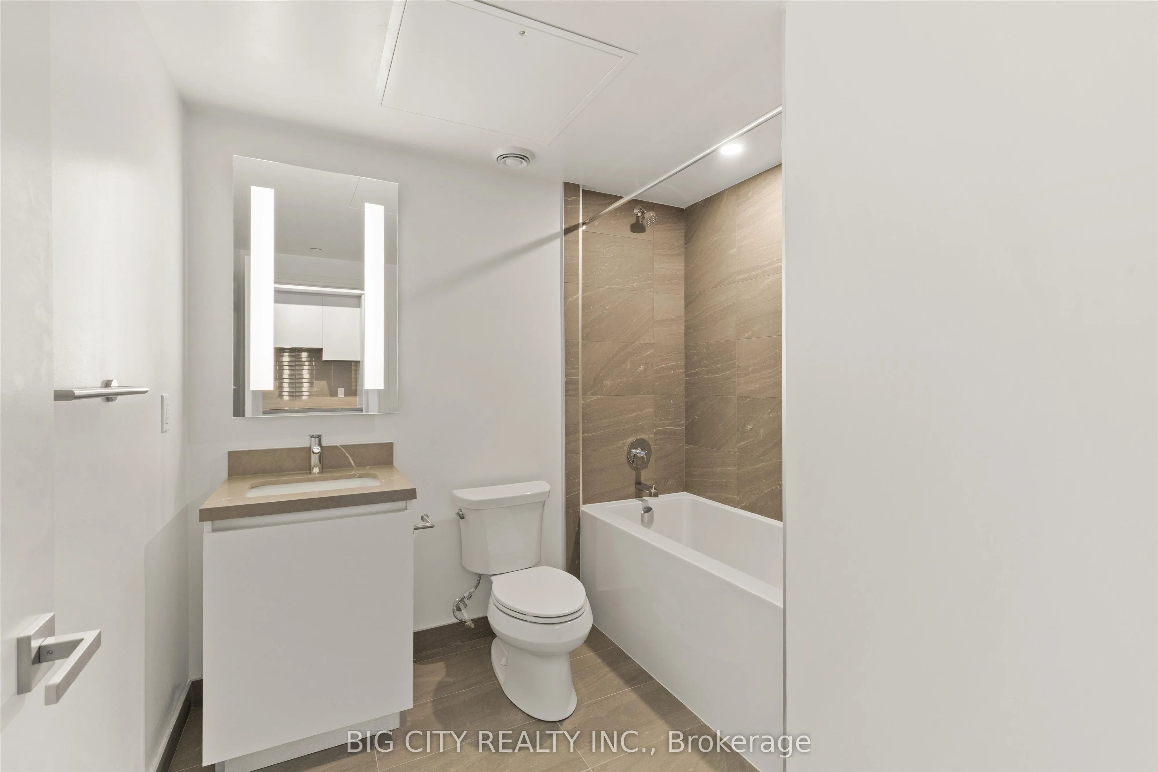4015 The Exchange, #1708