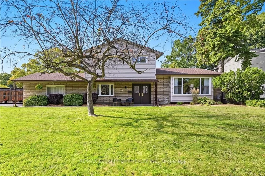641 HOLT Drive