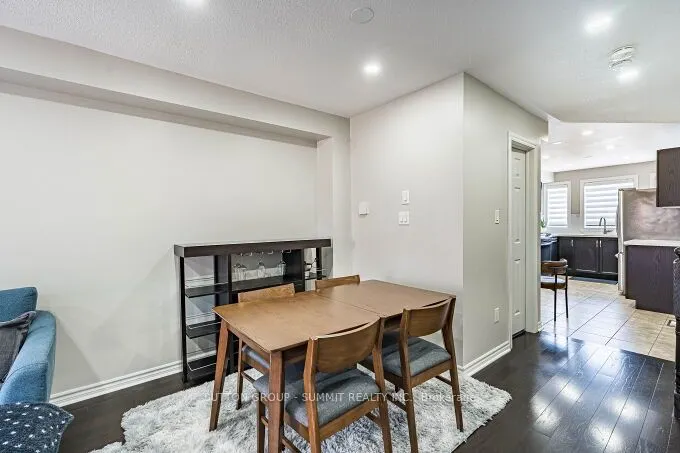 65 Spadina Road, #41