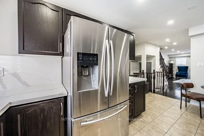 65 Spadina Road, #41
