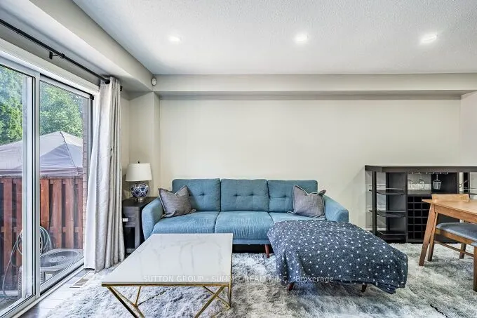 65 Spadina Road, #41