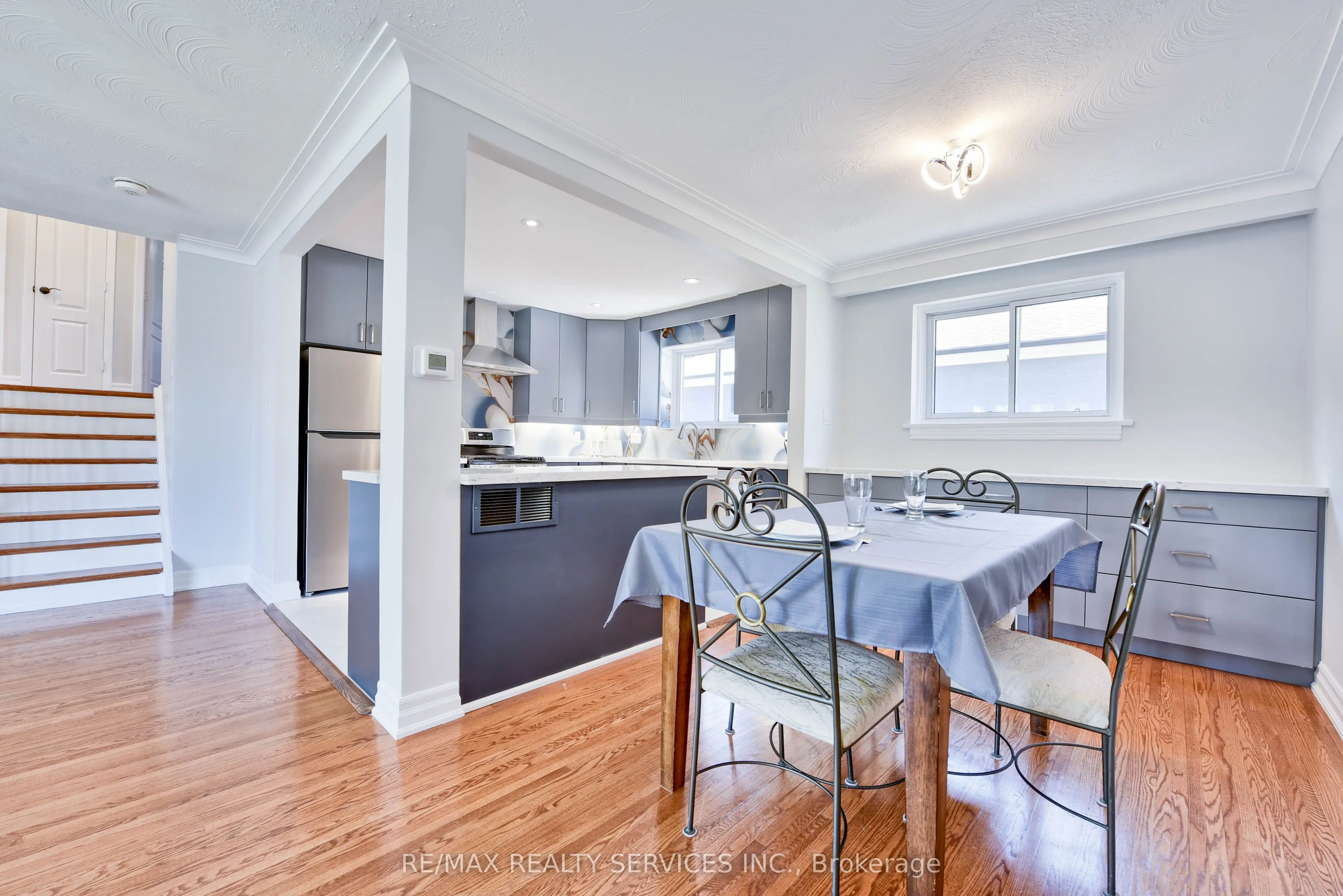 23 Windermere Court