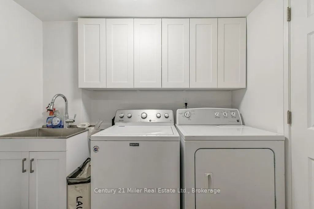 1120 Queens Avenue, #17