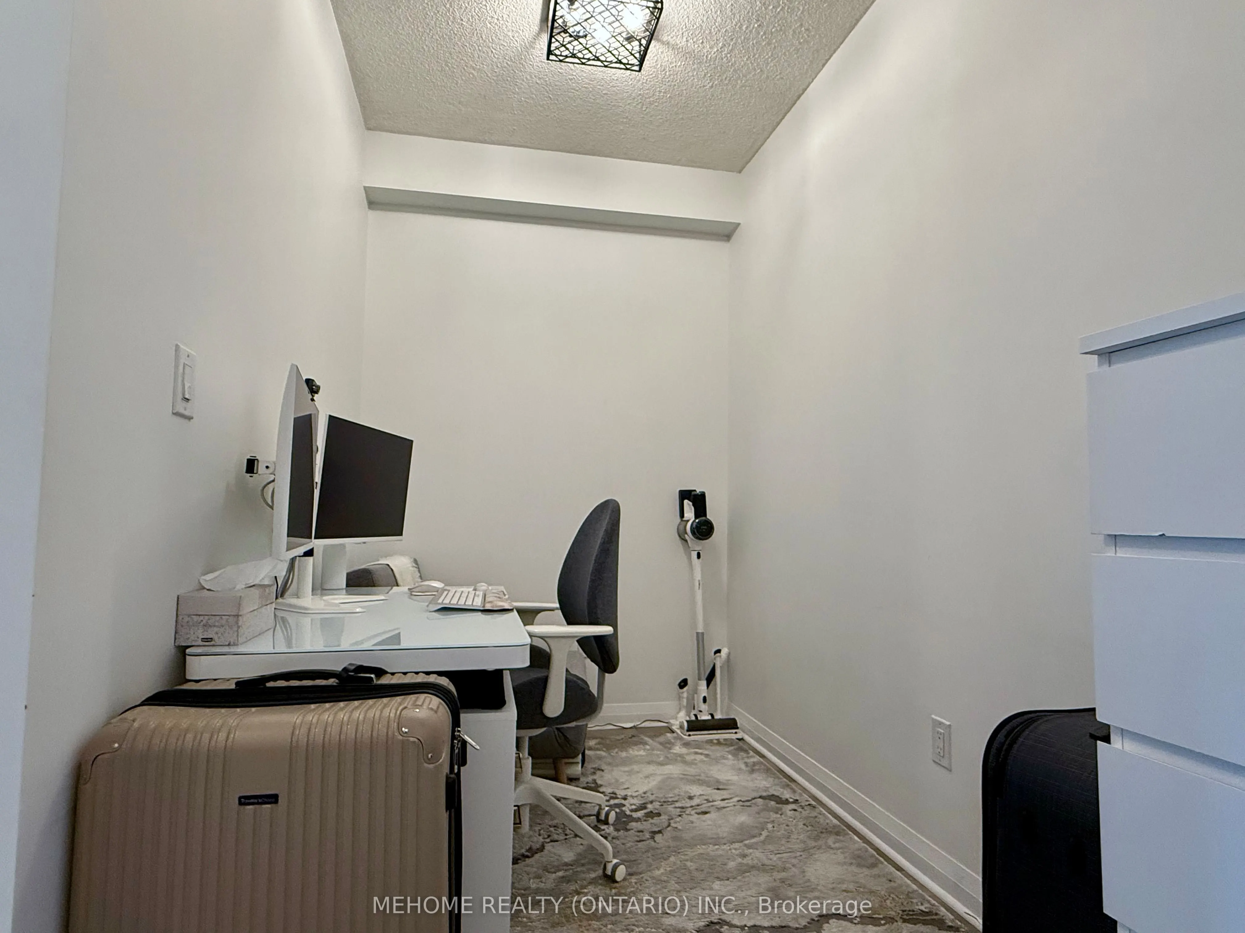 5033 Four Springs Avenue, #720