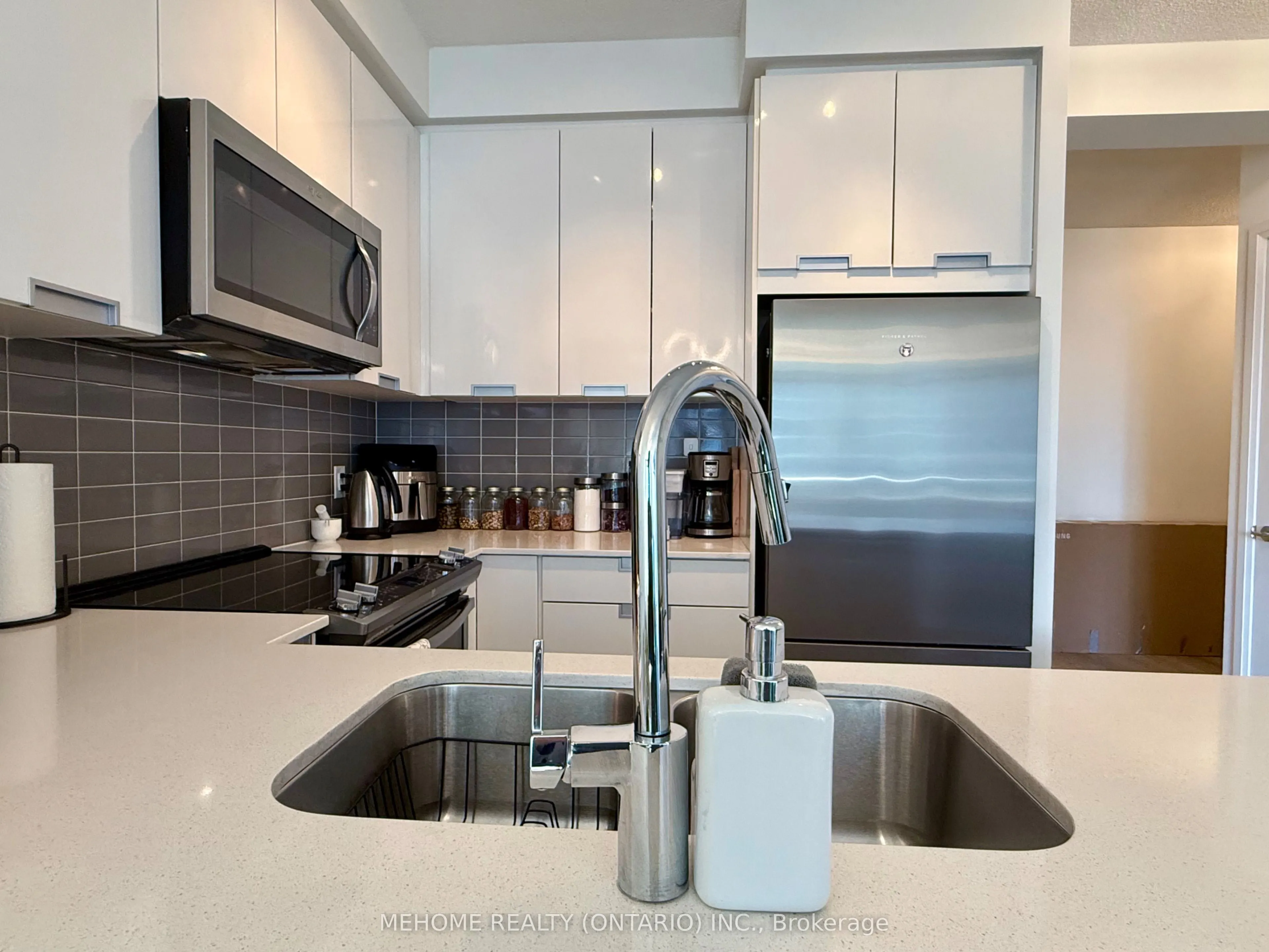 5033 Four Springs Avenue, #720