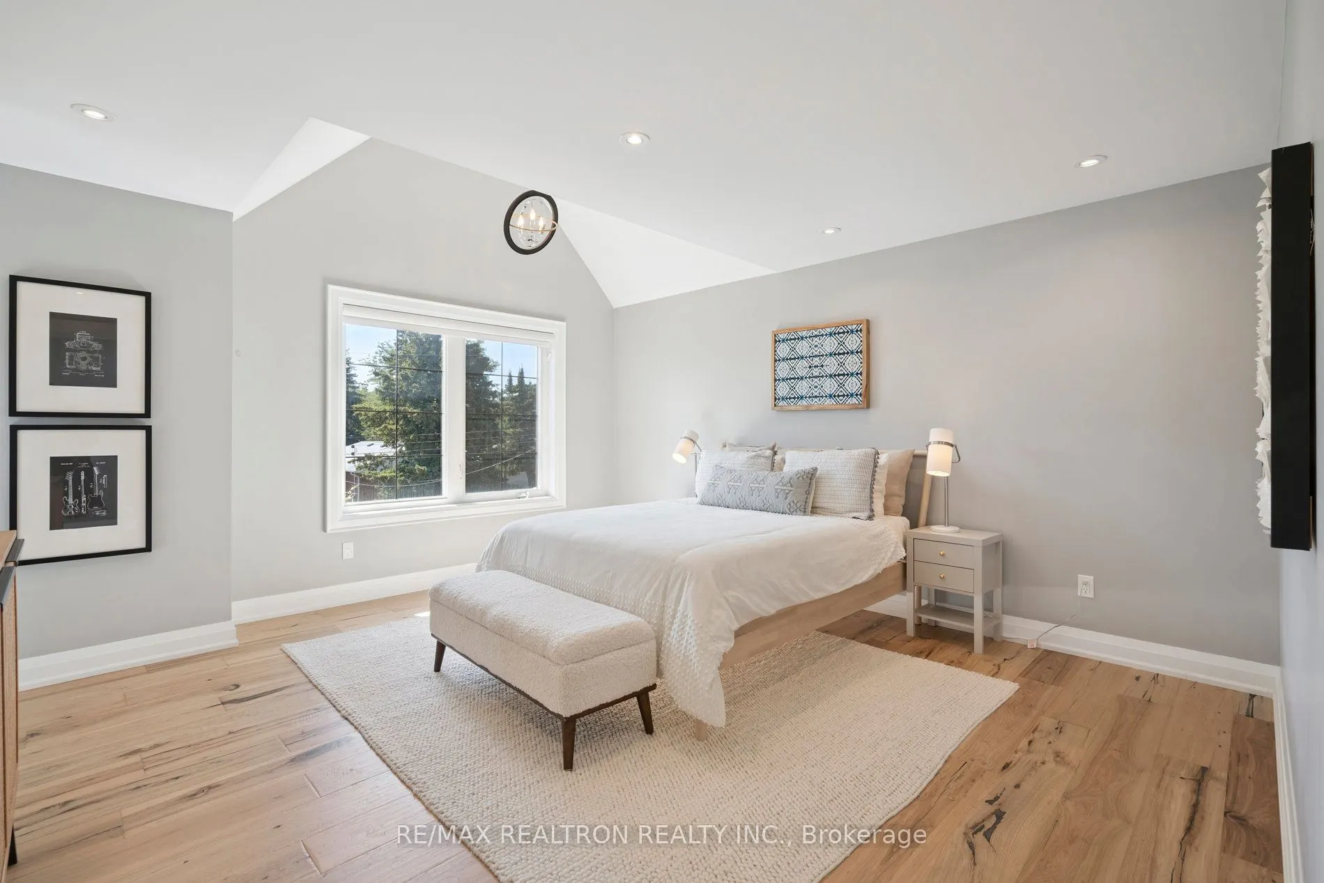 28 Burwood Road