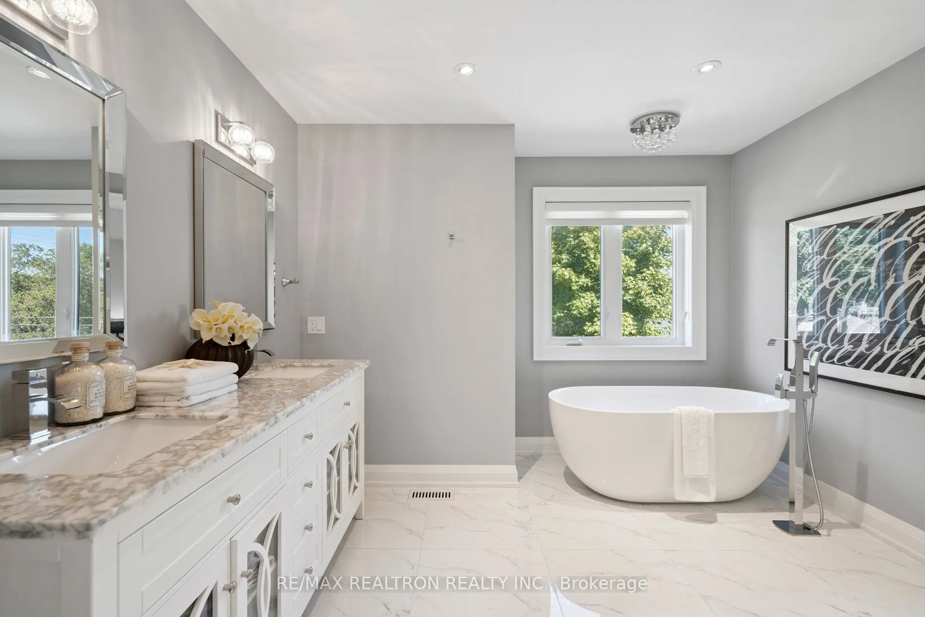28 Burwood Road