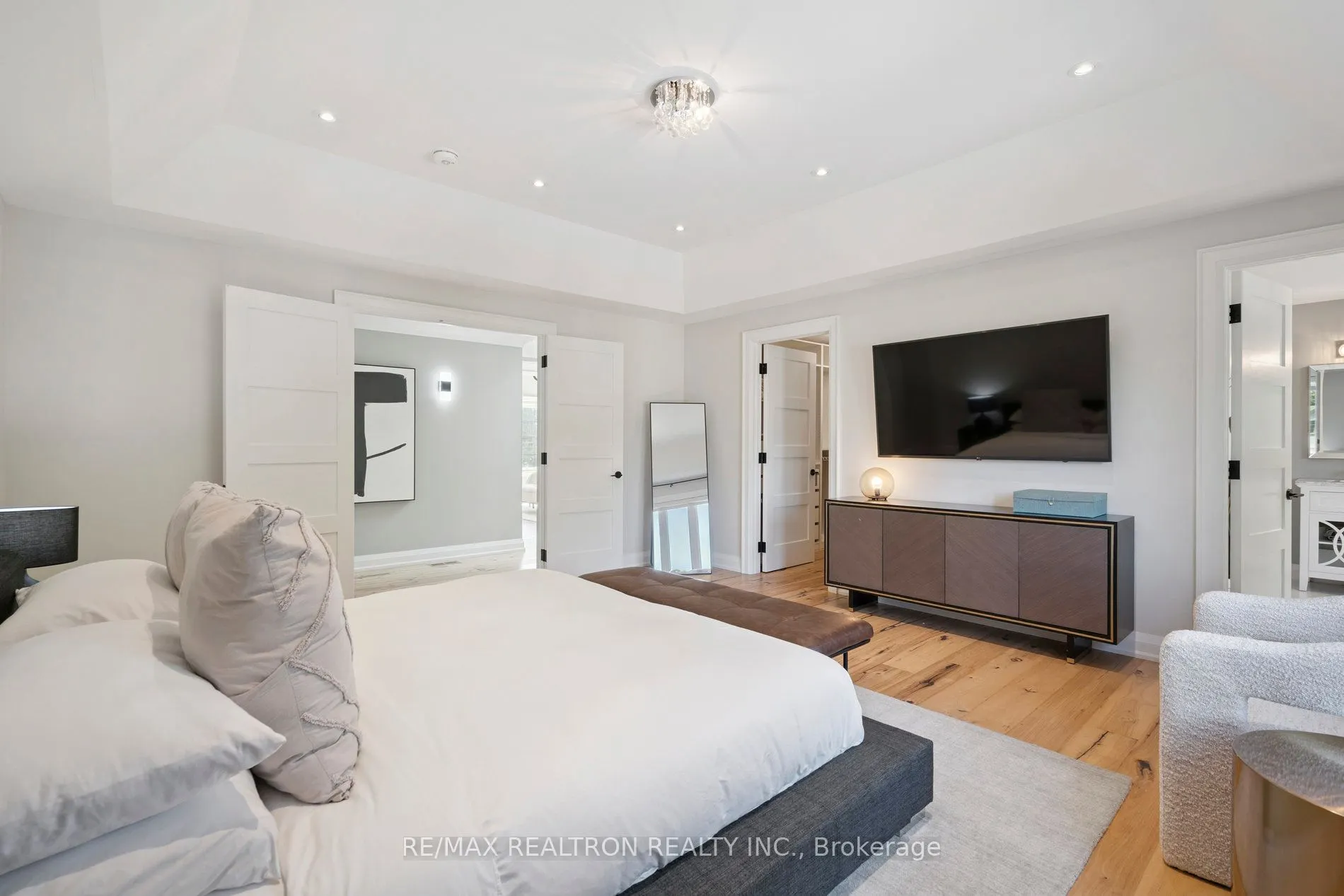 28 Burwood Road
