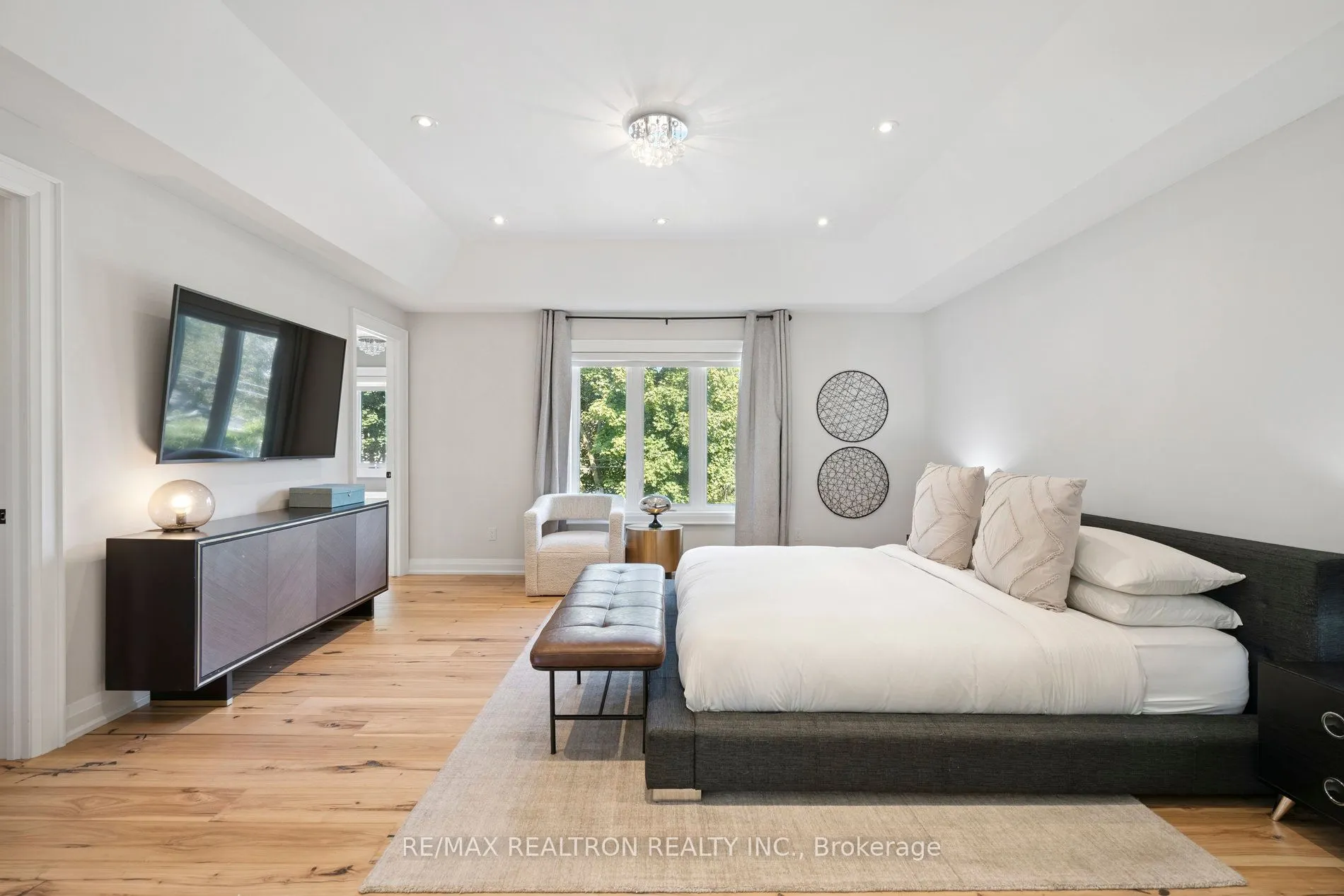 28 Burwood Road