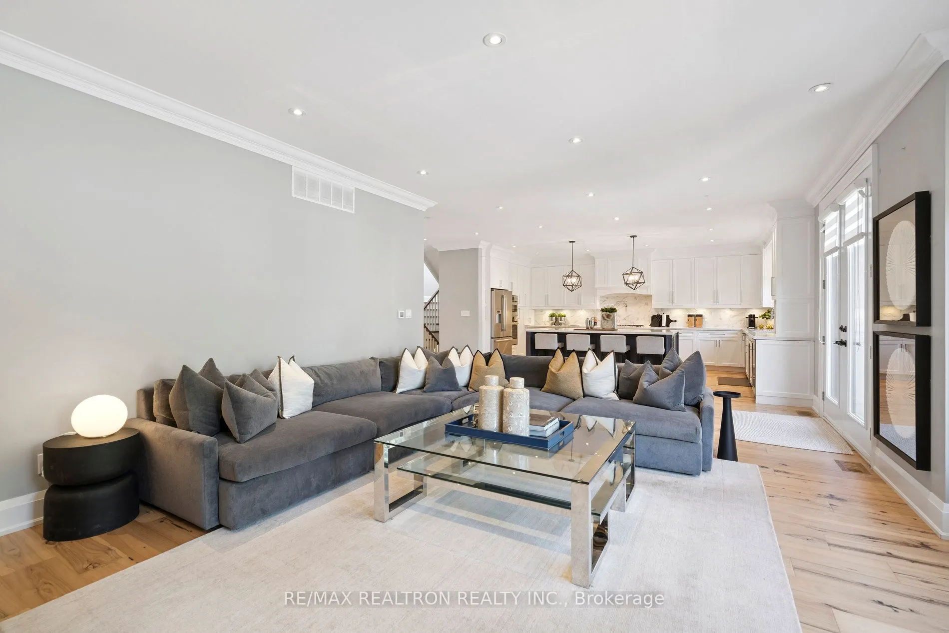 28 Burwood Road