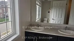 345 Gooding Crescent