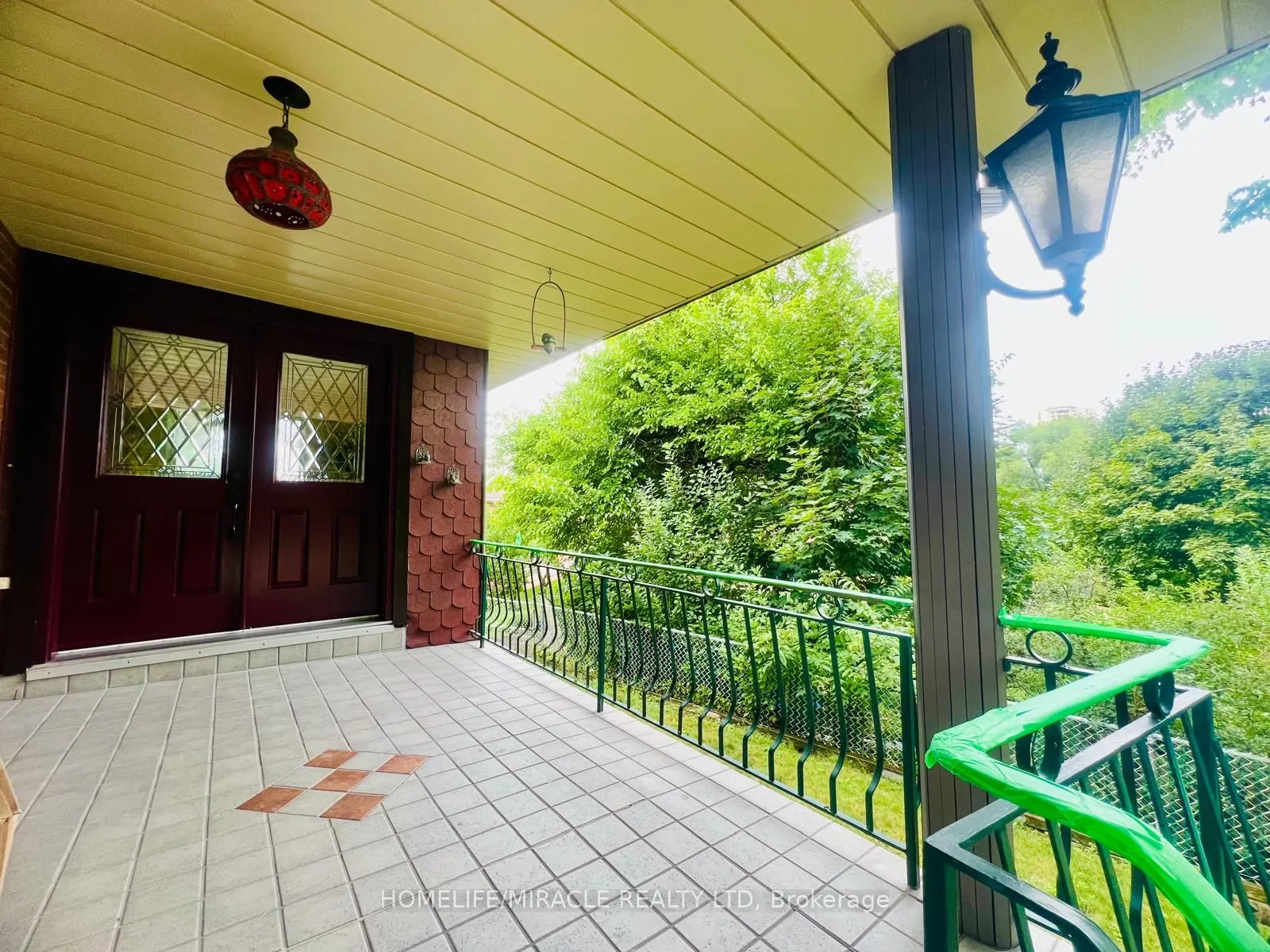78 Wincott Drive W