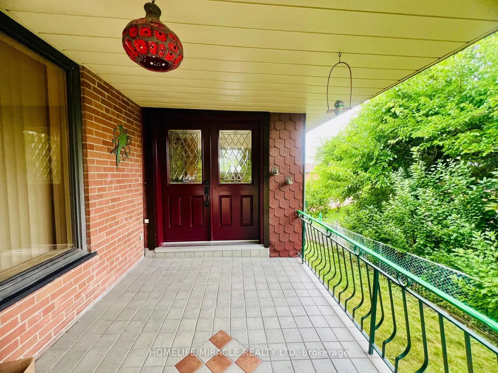 78 Wincott Drive W