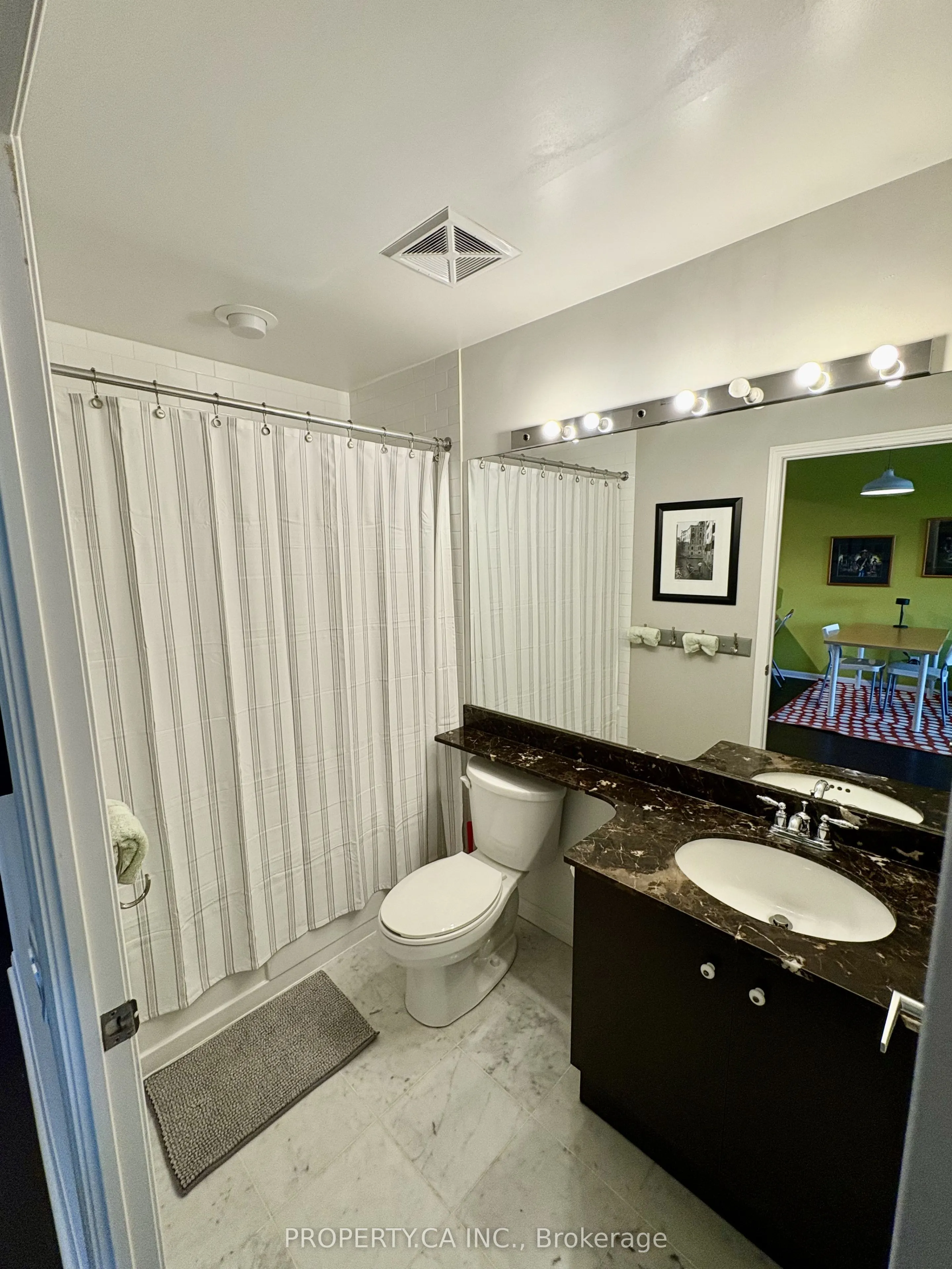 15 Windermere Avenue, #302