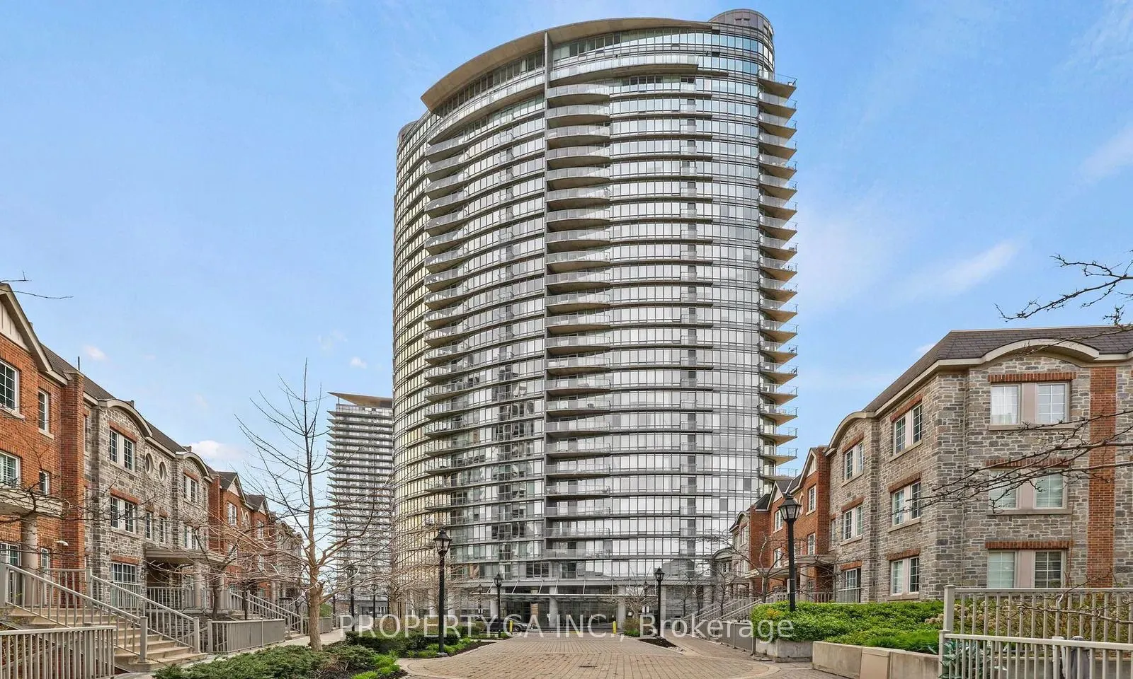 15 Windermere Avenue, #302