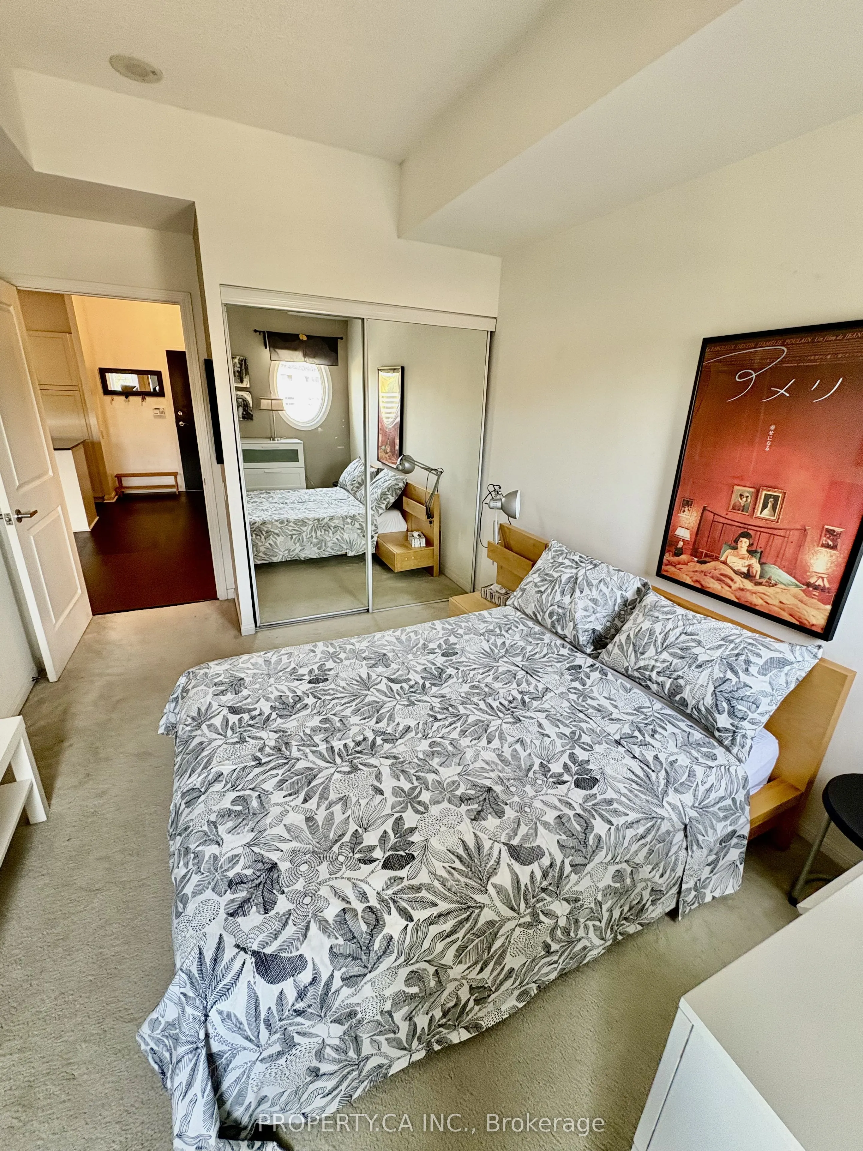 15 Windermere Avenue, #302