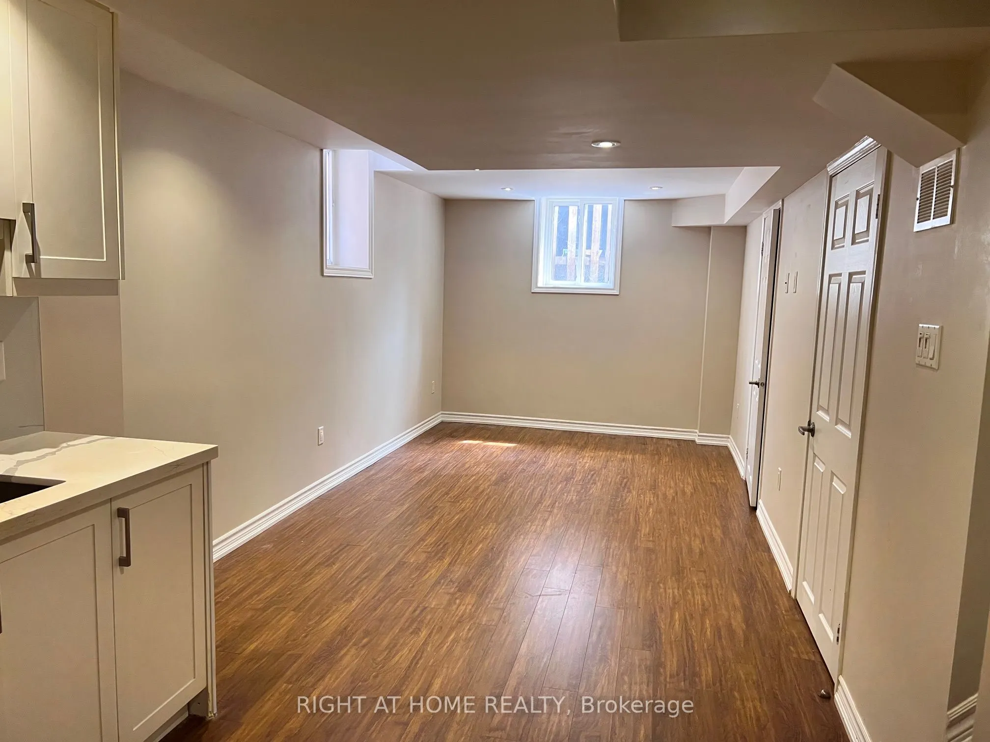3914 Stardust Drive