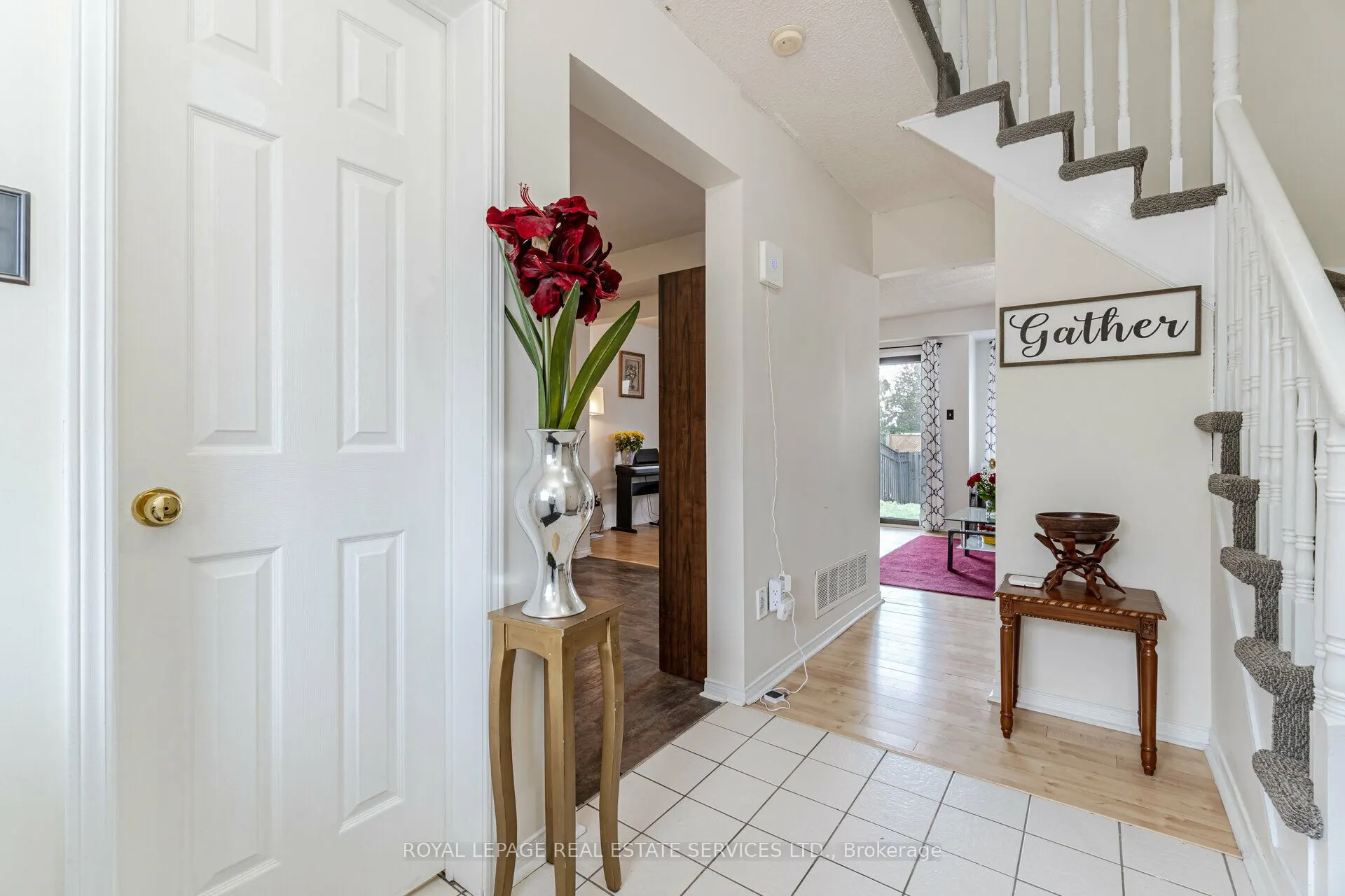 10 Mullis Crescent
