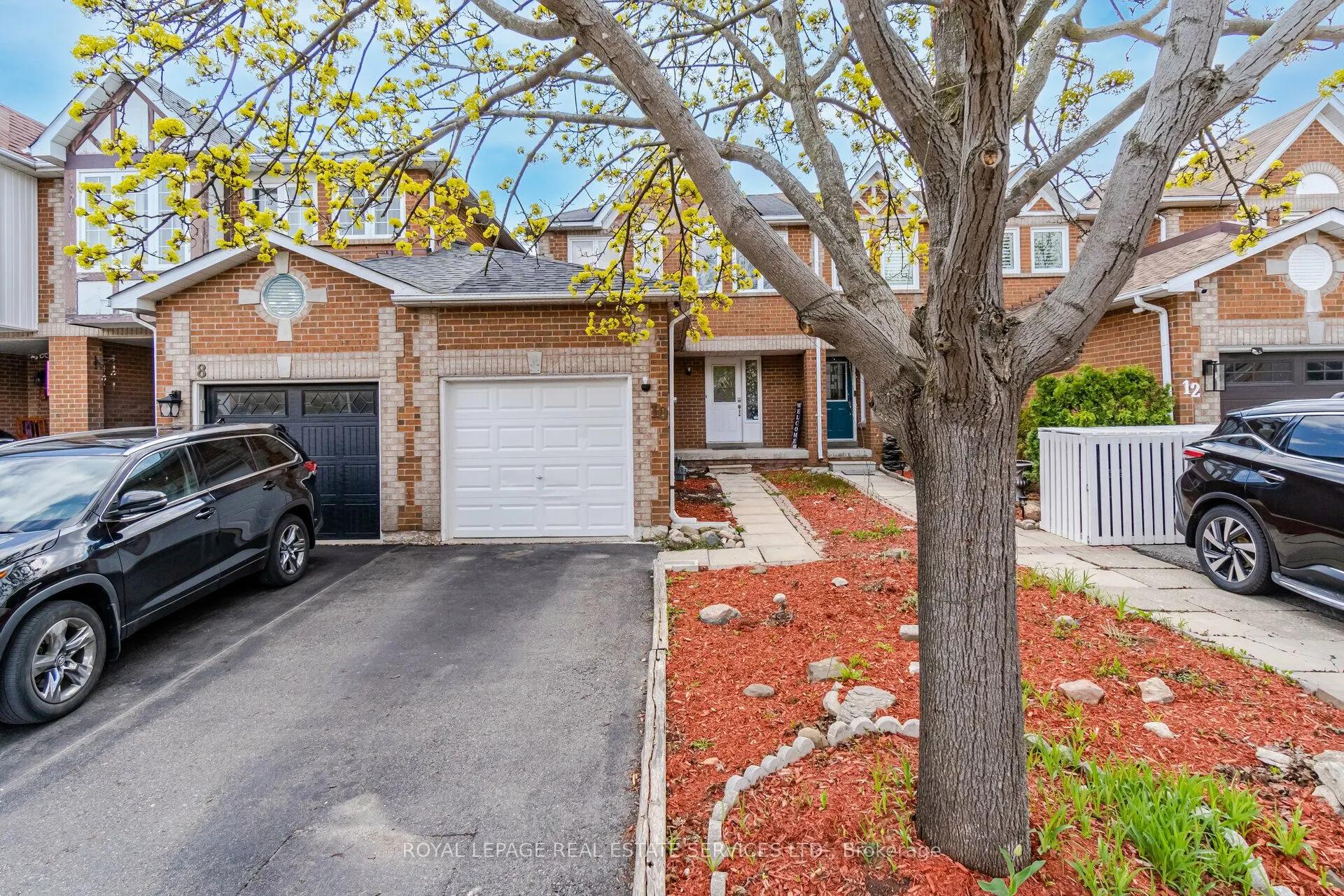 10 Mullis Crescent
