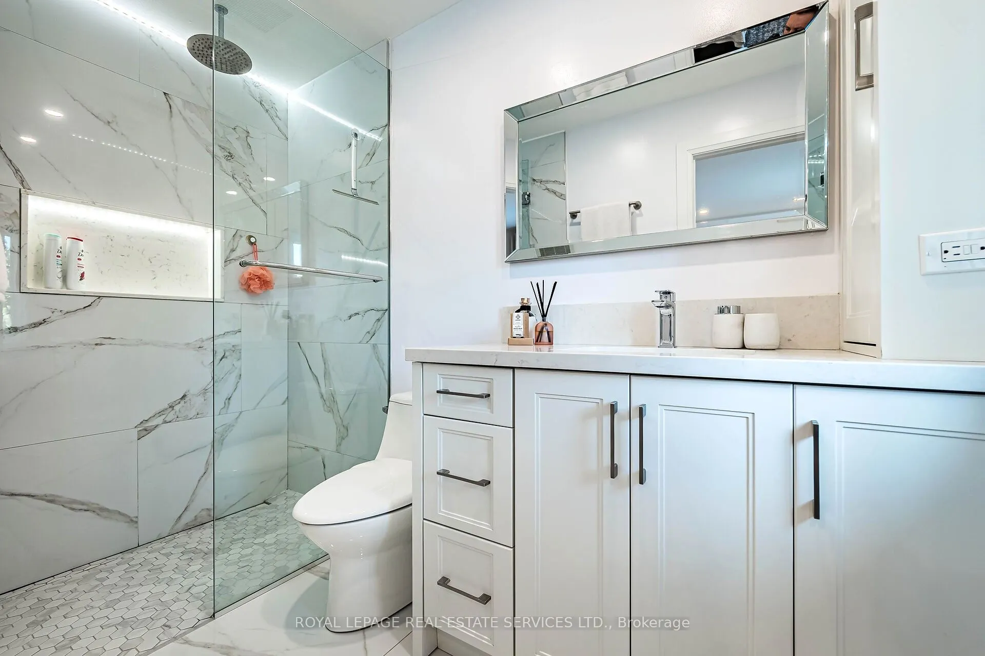 1588 South Parade Court, #69