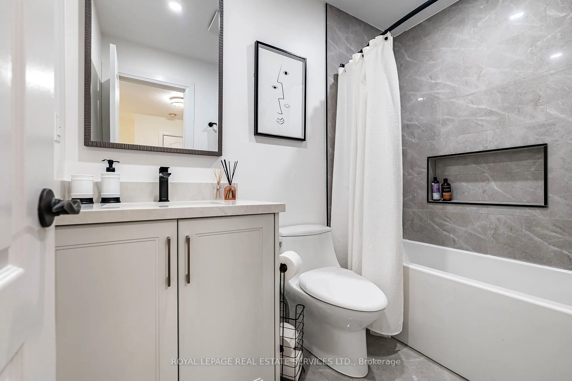 1588 South Parade Court, #69