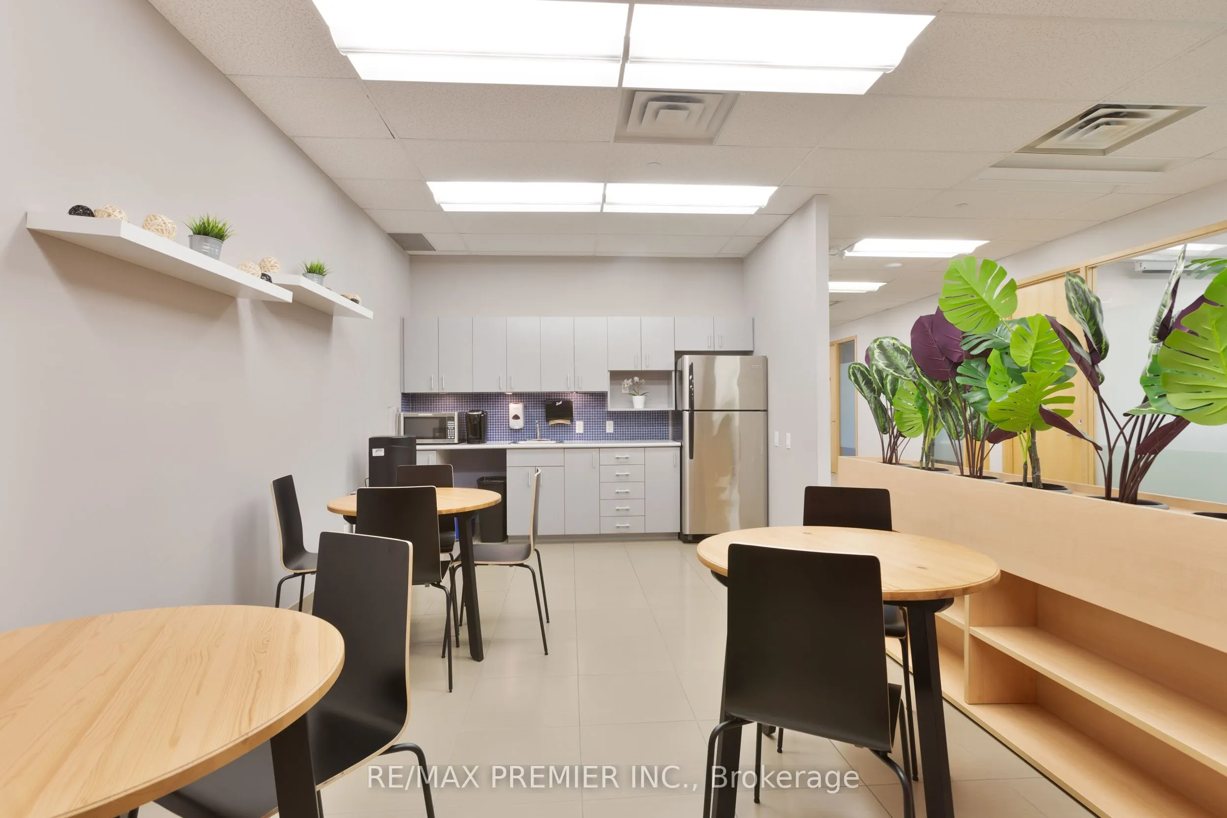 231 Oak Park Boulevard, #301-G