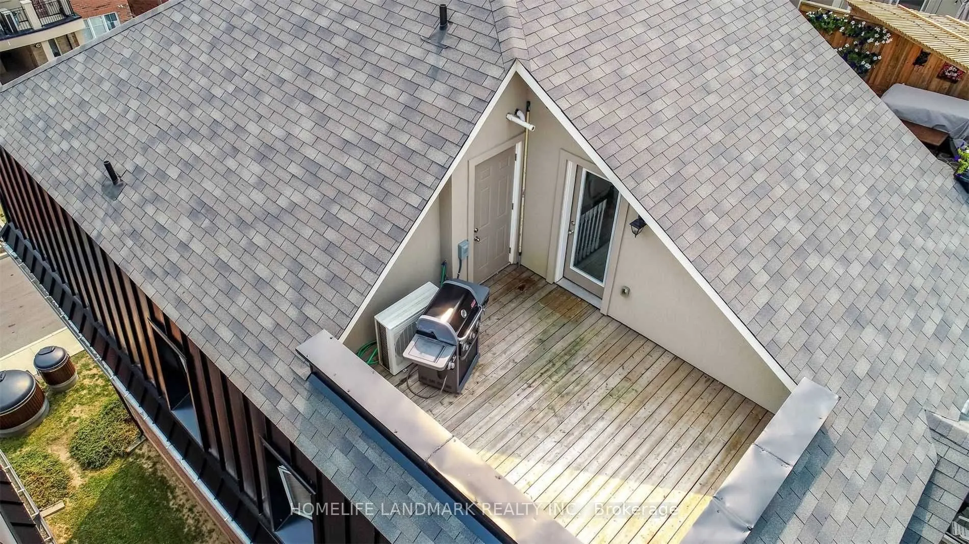 2420 Baronwood Drive, #8-04