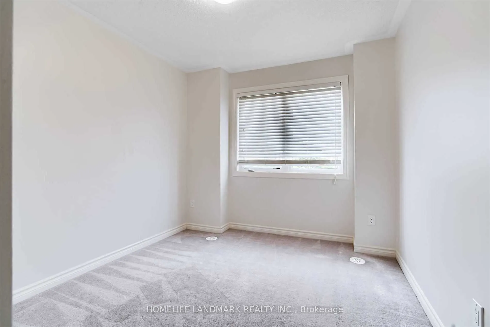 2420 Baronwood Drive, #8-04