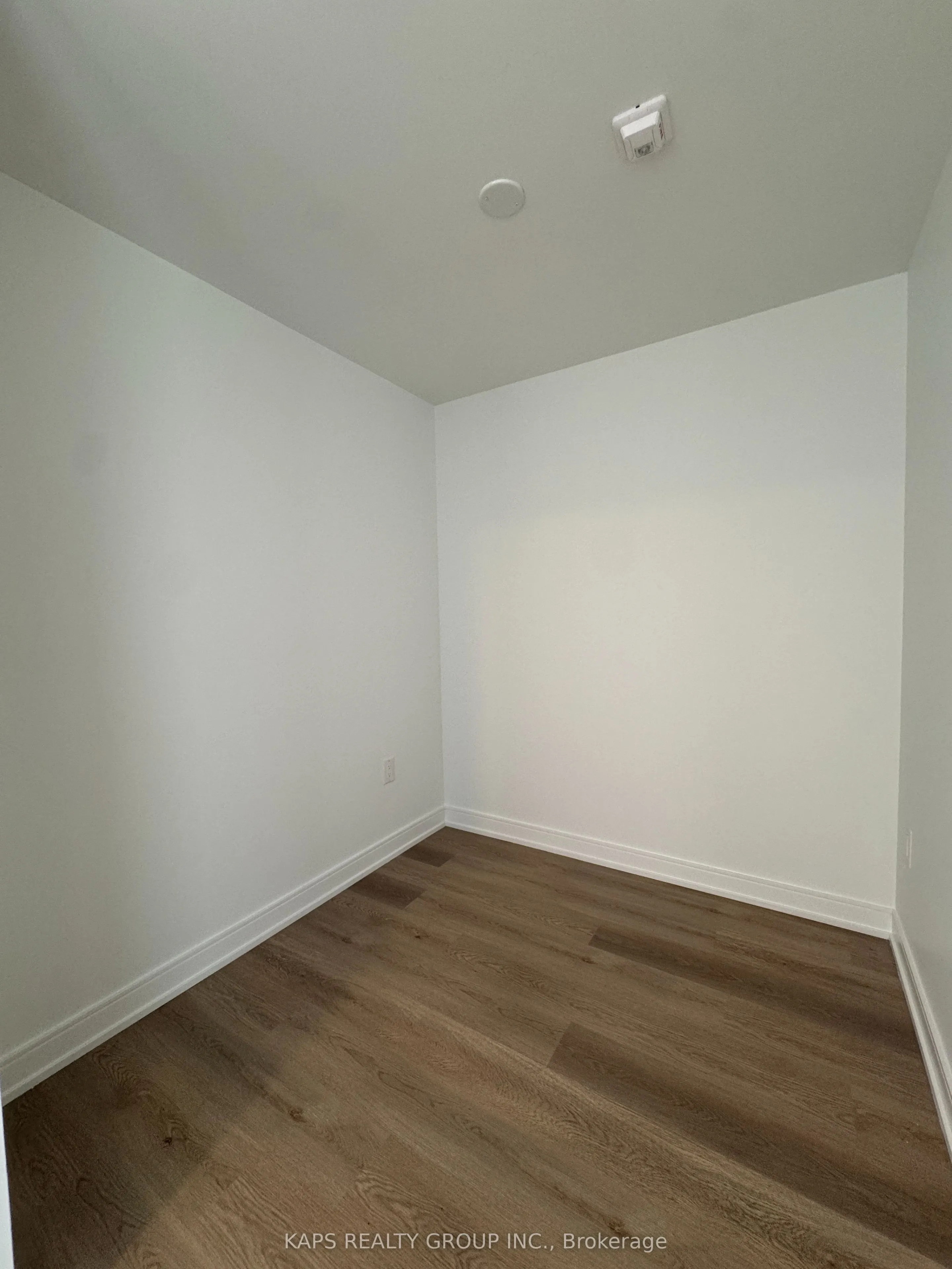 3009 Novar Road, #1414`