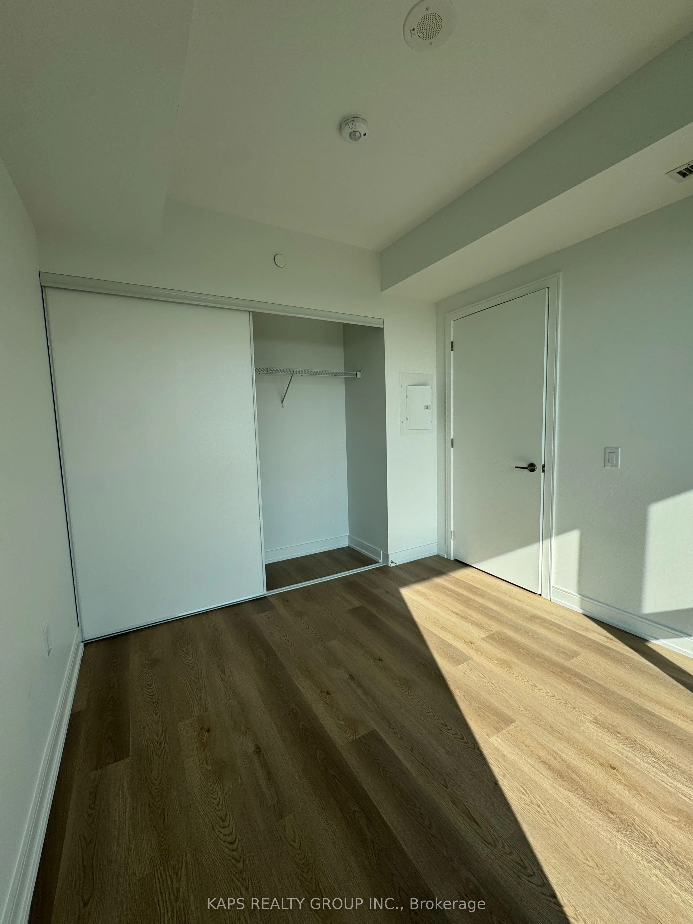 3009 Novar Road, #1414`