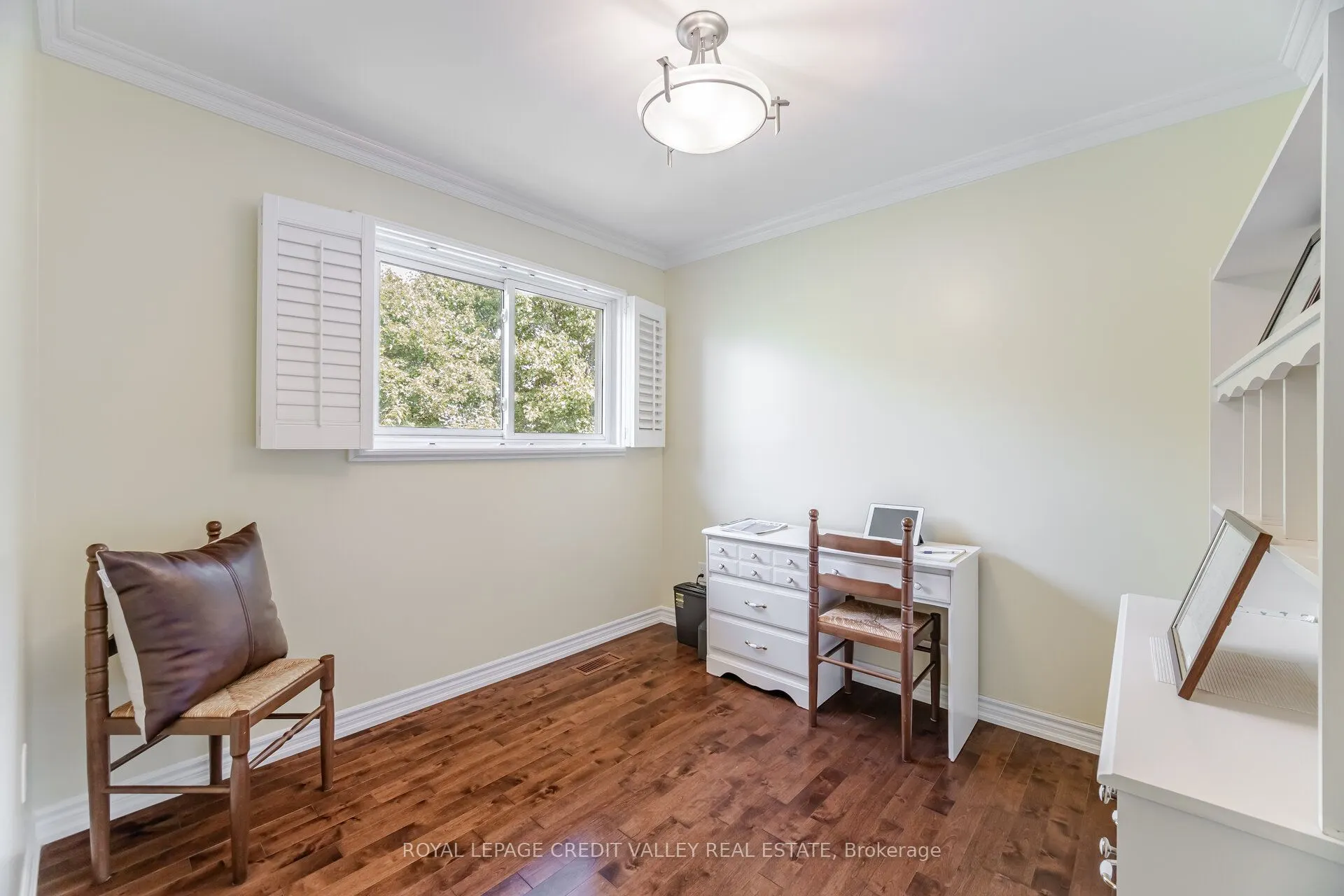 40 Finsbury Drive