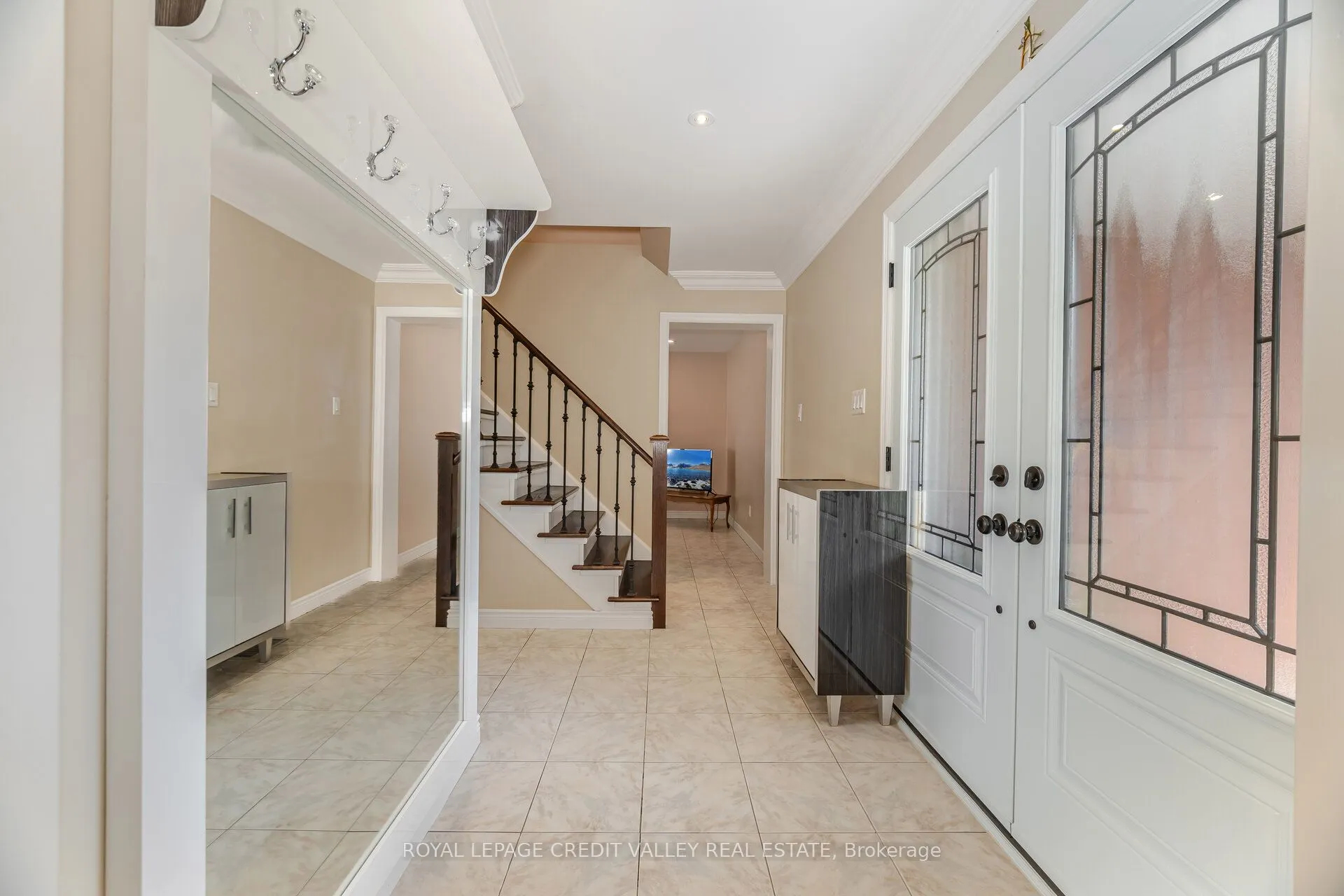 40 Finsbury Drive