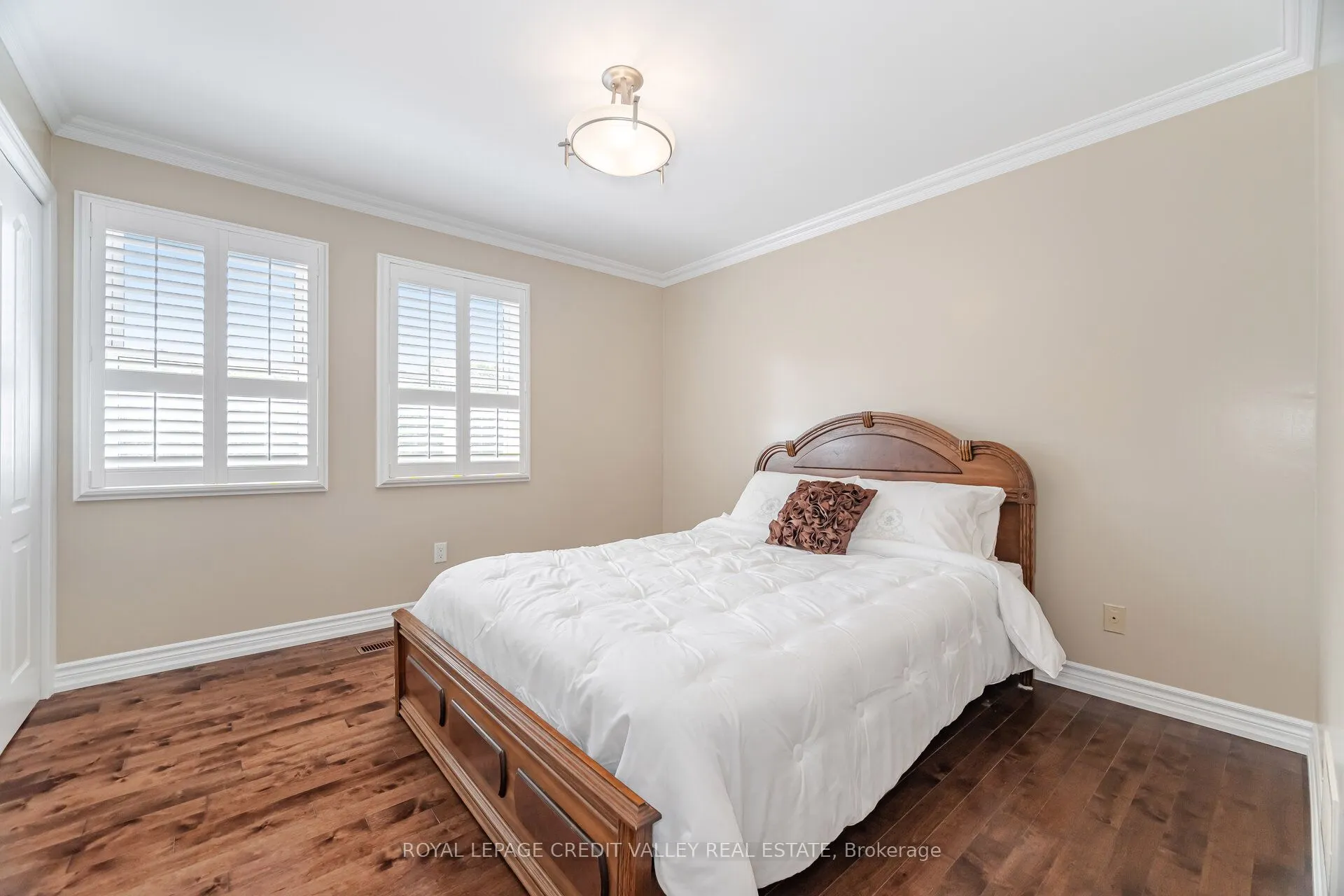 40 Finsbury Drive