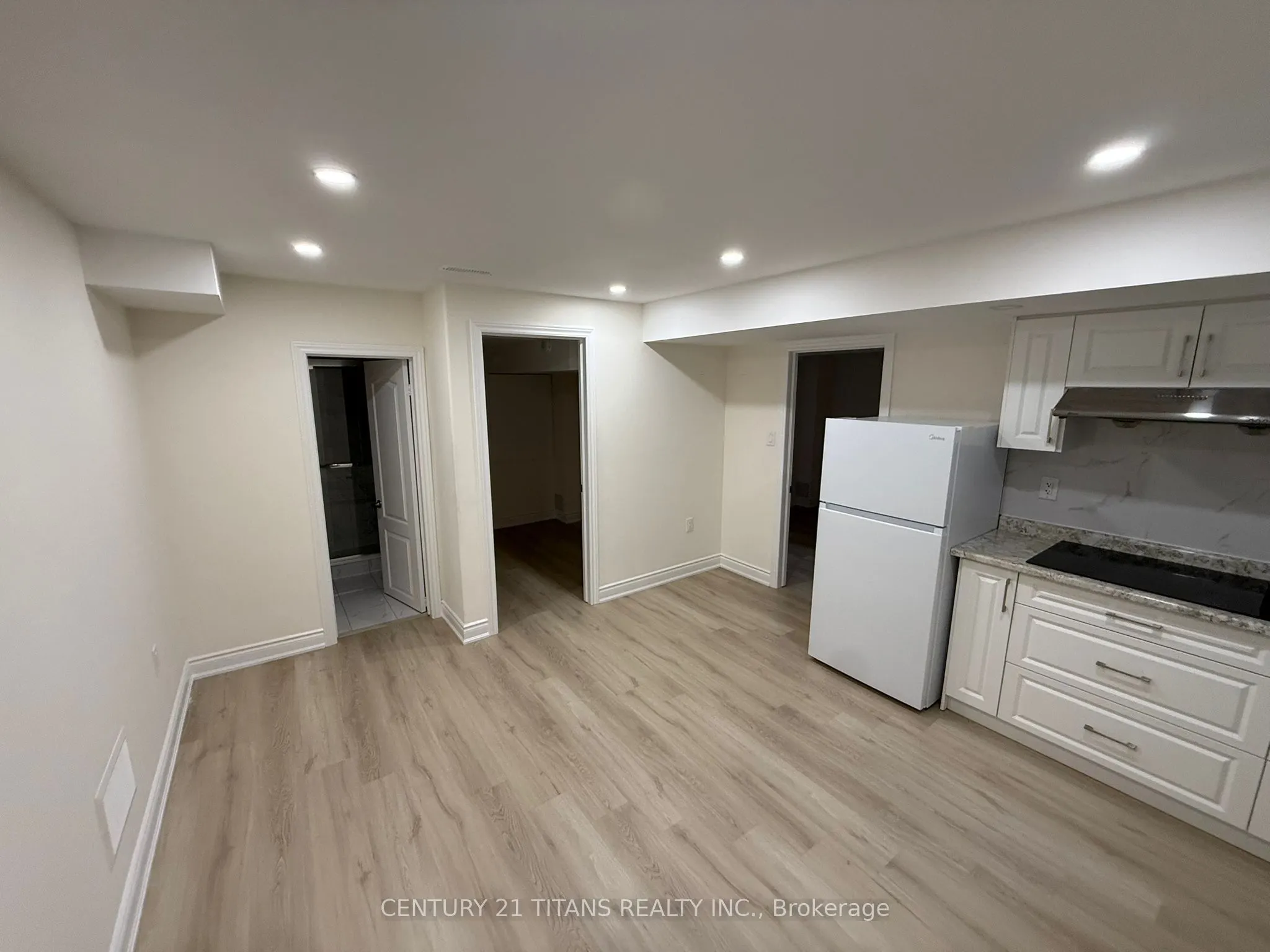 207 Clockwork Drive, #Basement