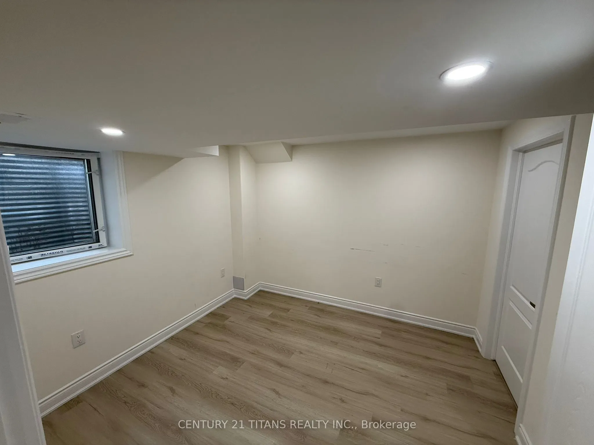 207 Clockwork Drive, #Basement