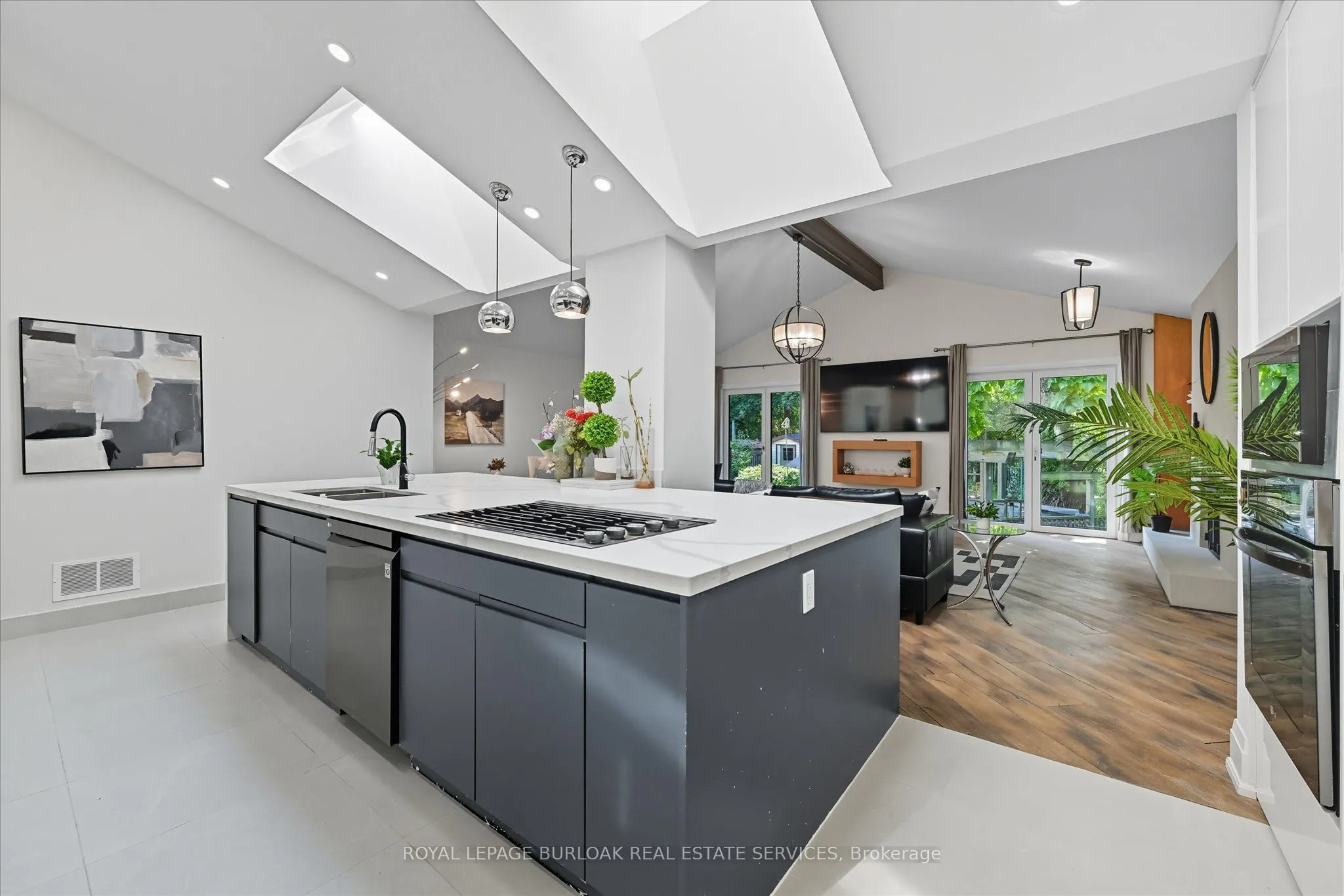 568 Dynes Road