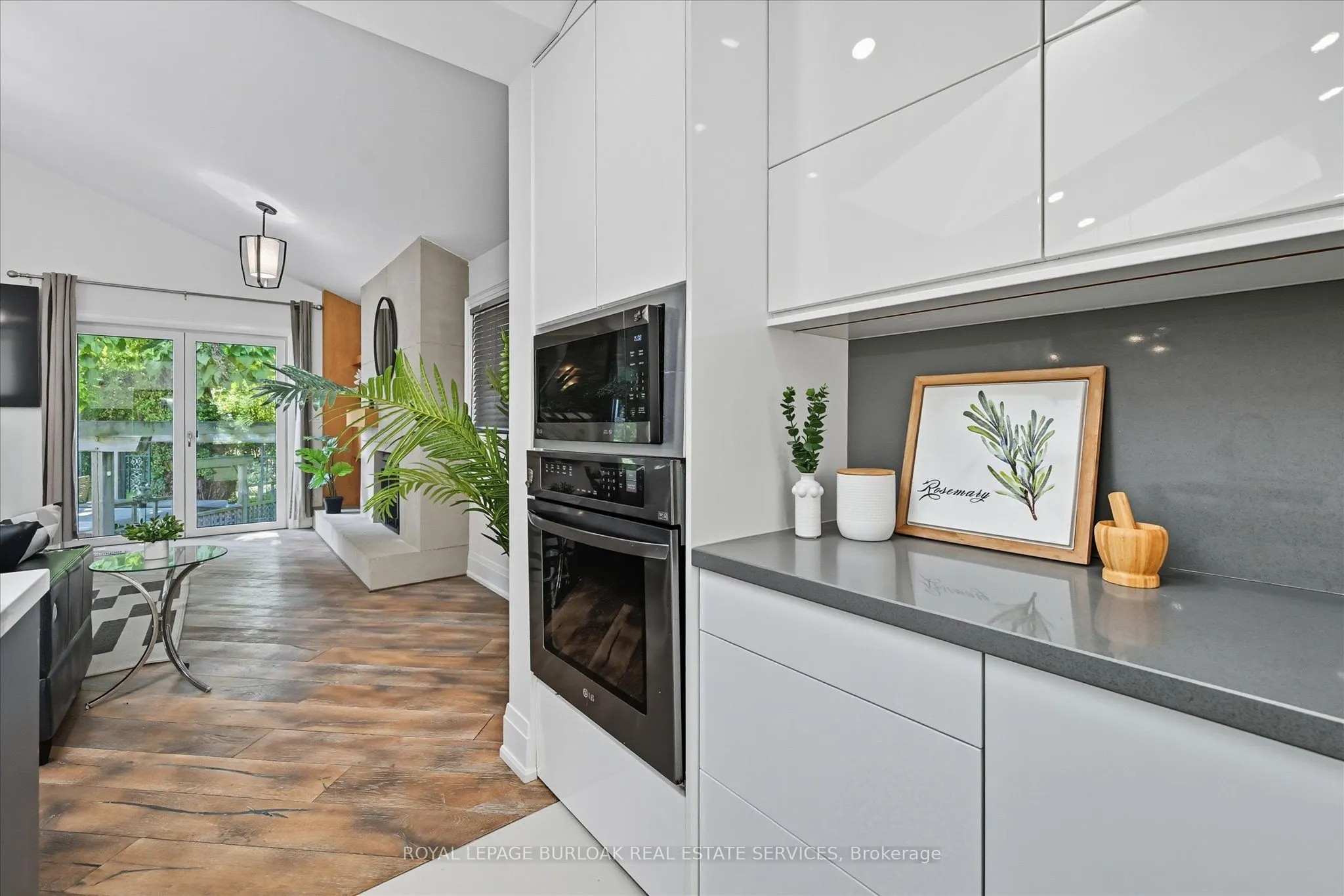 568 Dynes Road