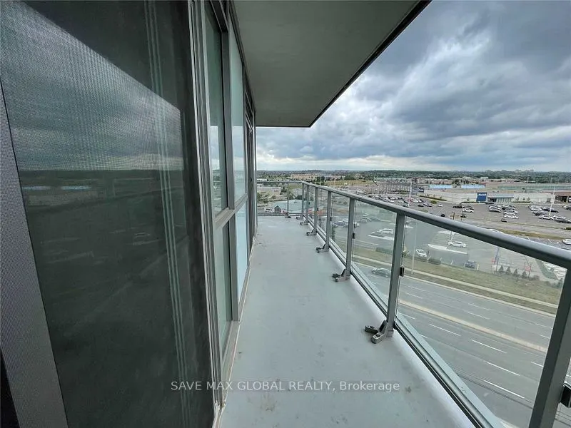 4699 Glen Erin Drive, #809